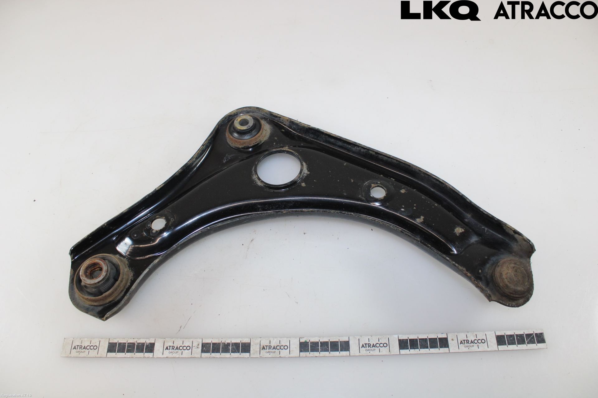 Nissan MICRA 11-16 Bärarm Fram Undre Vä