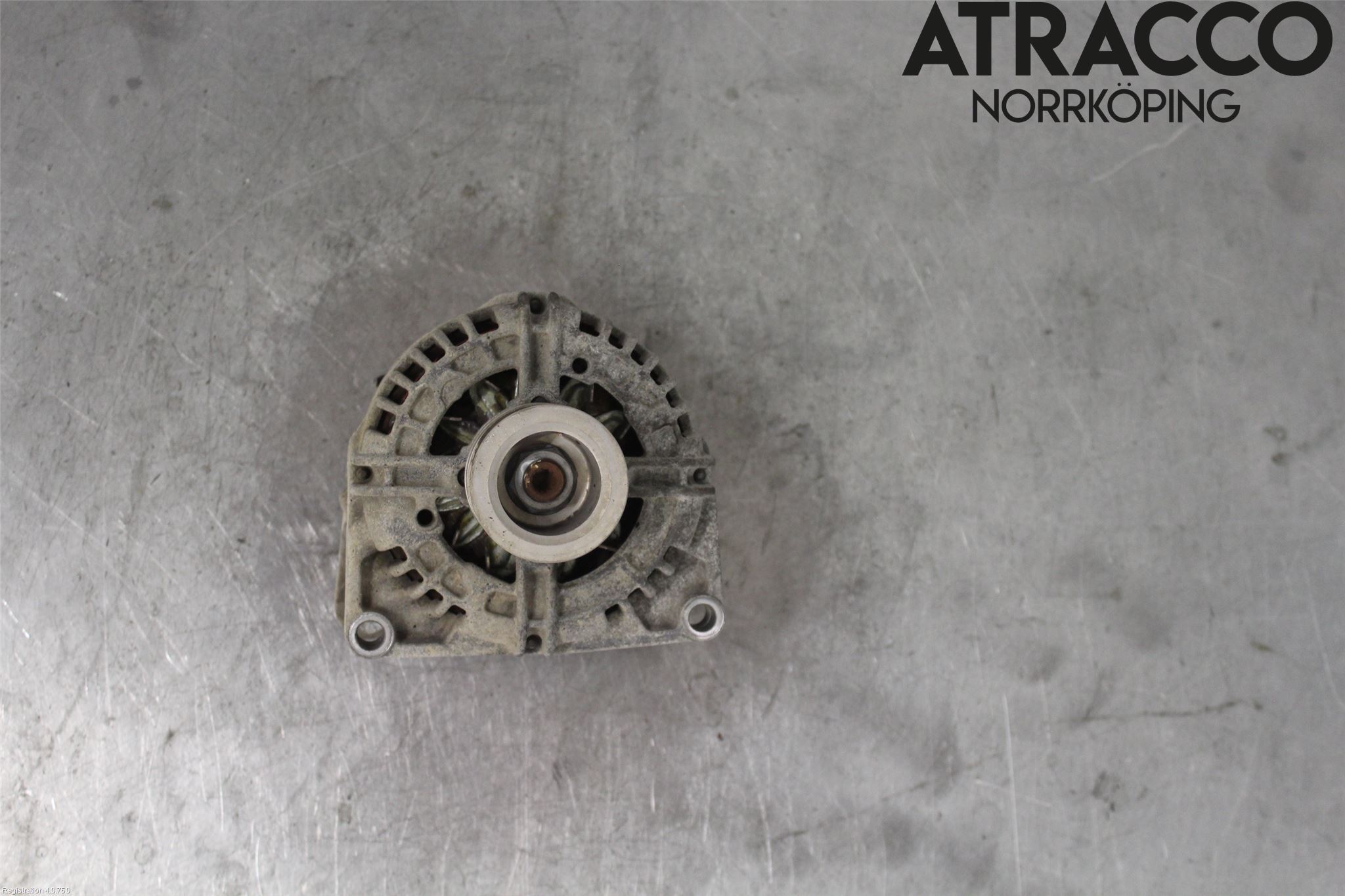 Opel ZAFIRA B 06-14 Generator