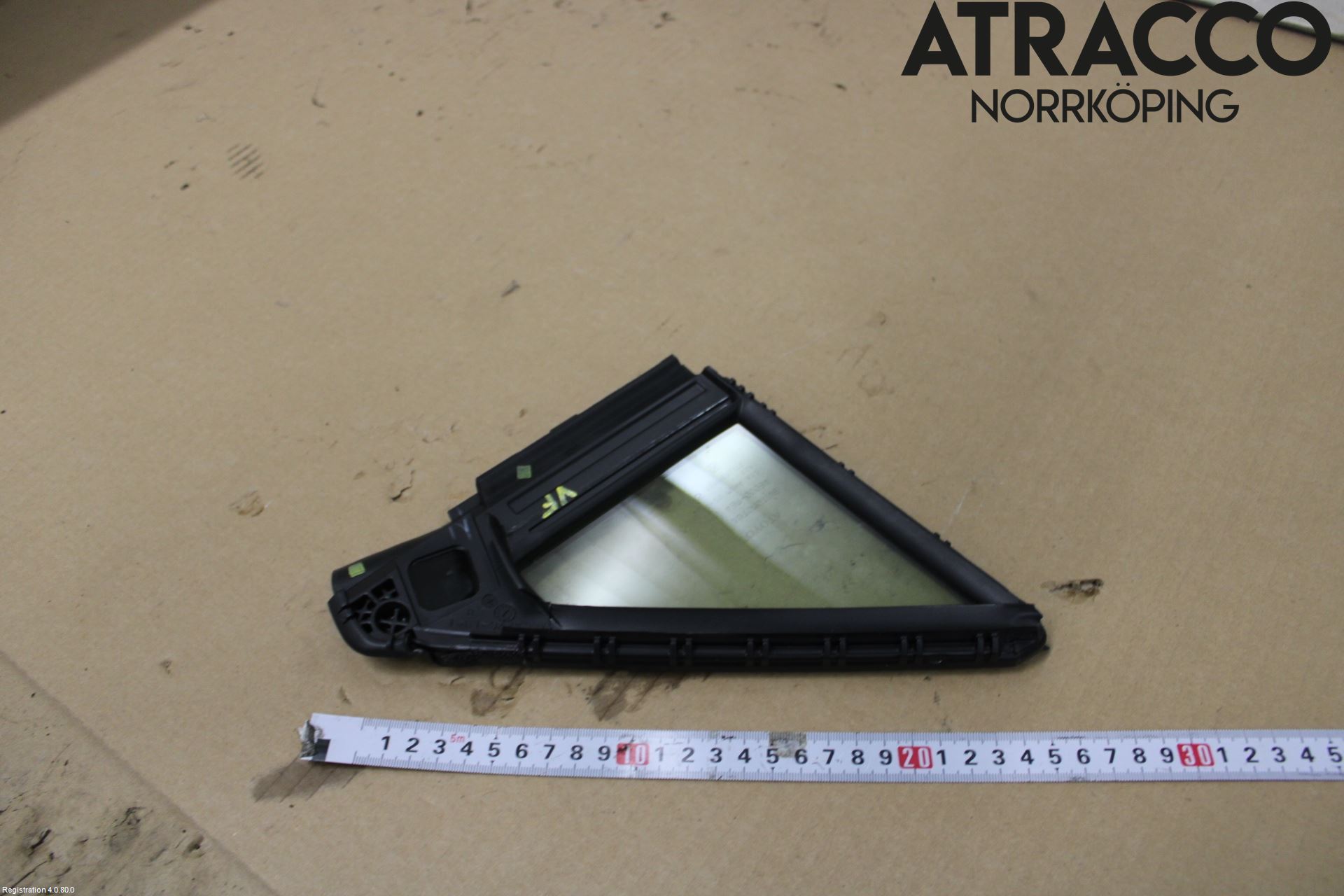 Toyota RAV4 19- Dörruta Fram Lilla Vä