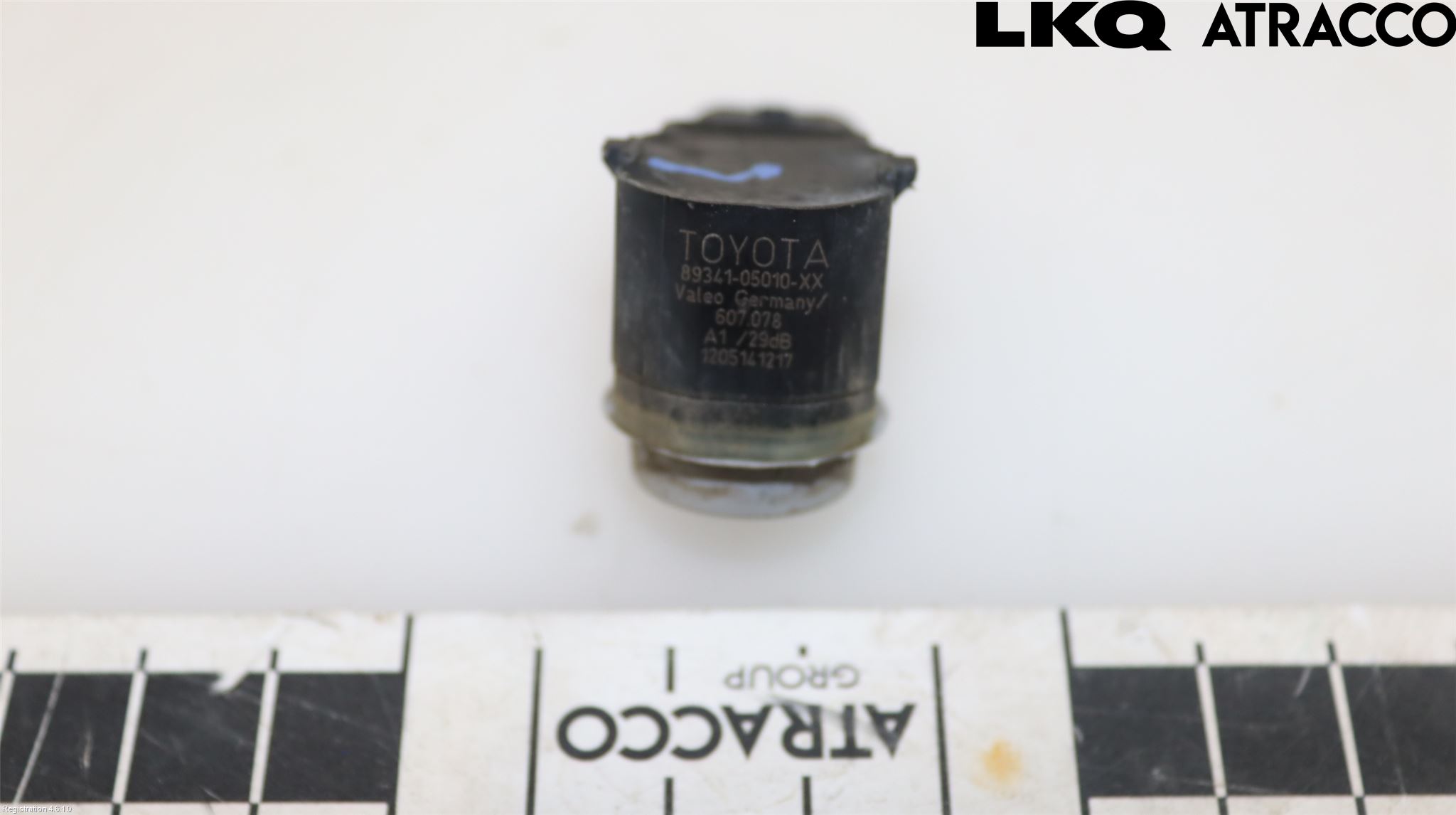 Toyota AURIS 13-19 Parkeringshjälp Backsensor