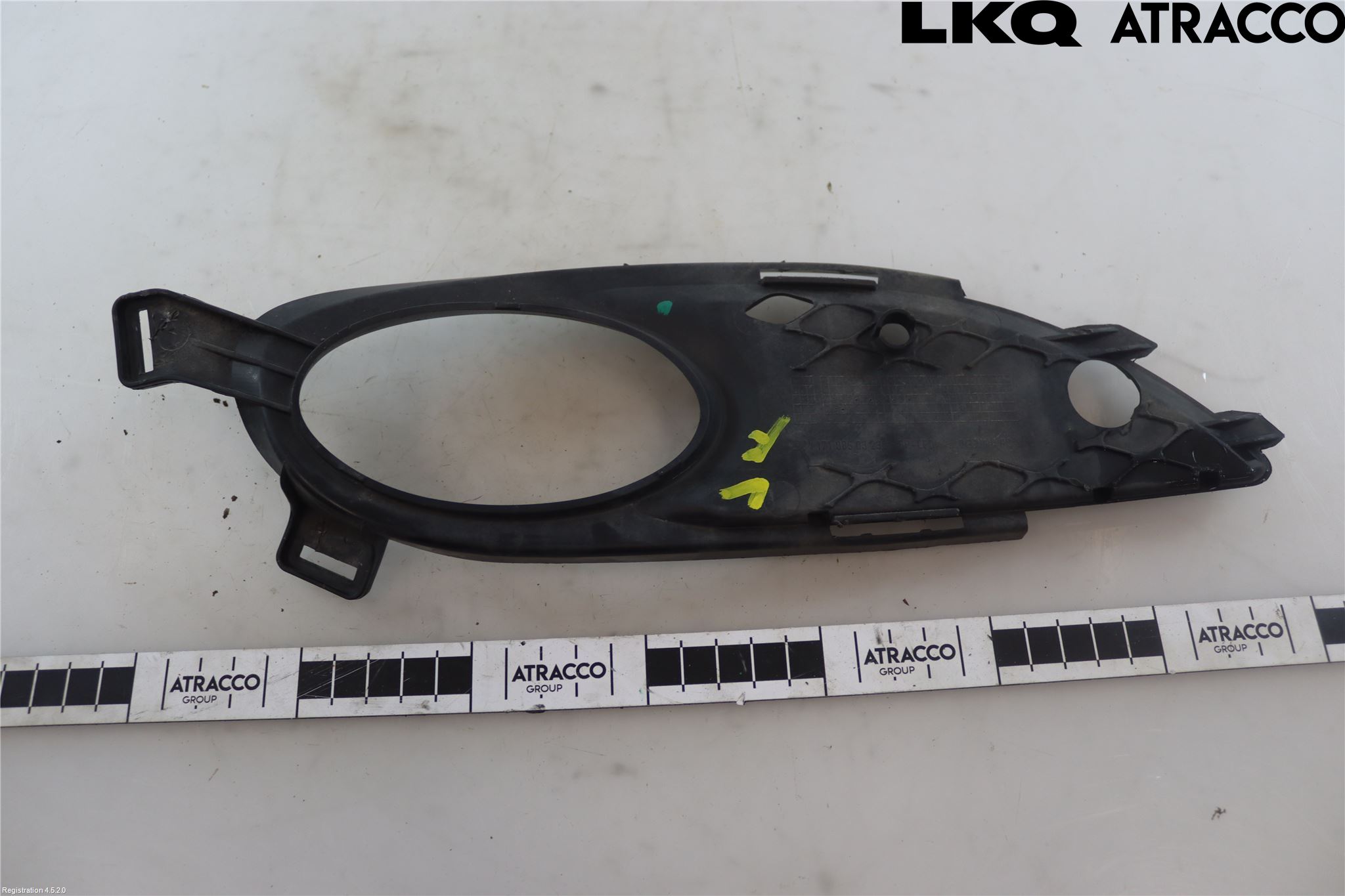Mercedes-Benz MB SLK 200-350 (R171) 05-11 Dimljussarg Fram