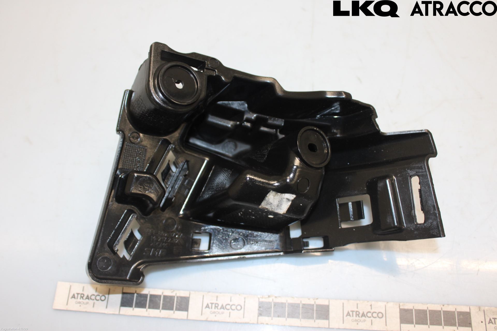 Cupra LEON 21- Stötfångarfäste Bak Vä