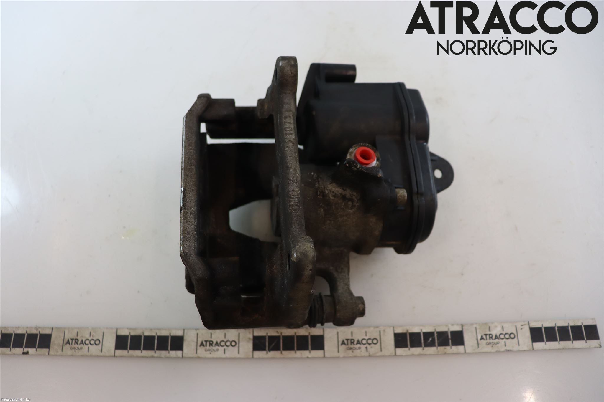 Audi A6 F2/C8 19- Bromsok Bak Vänster