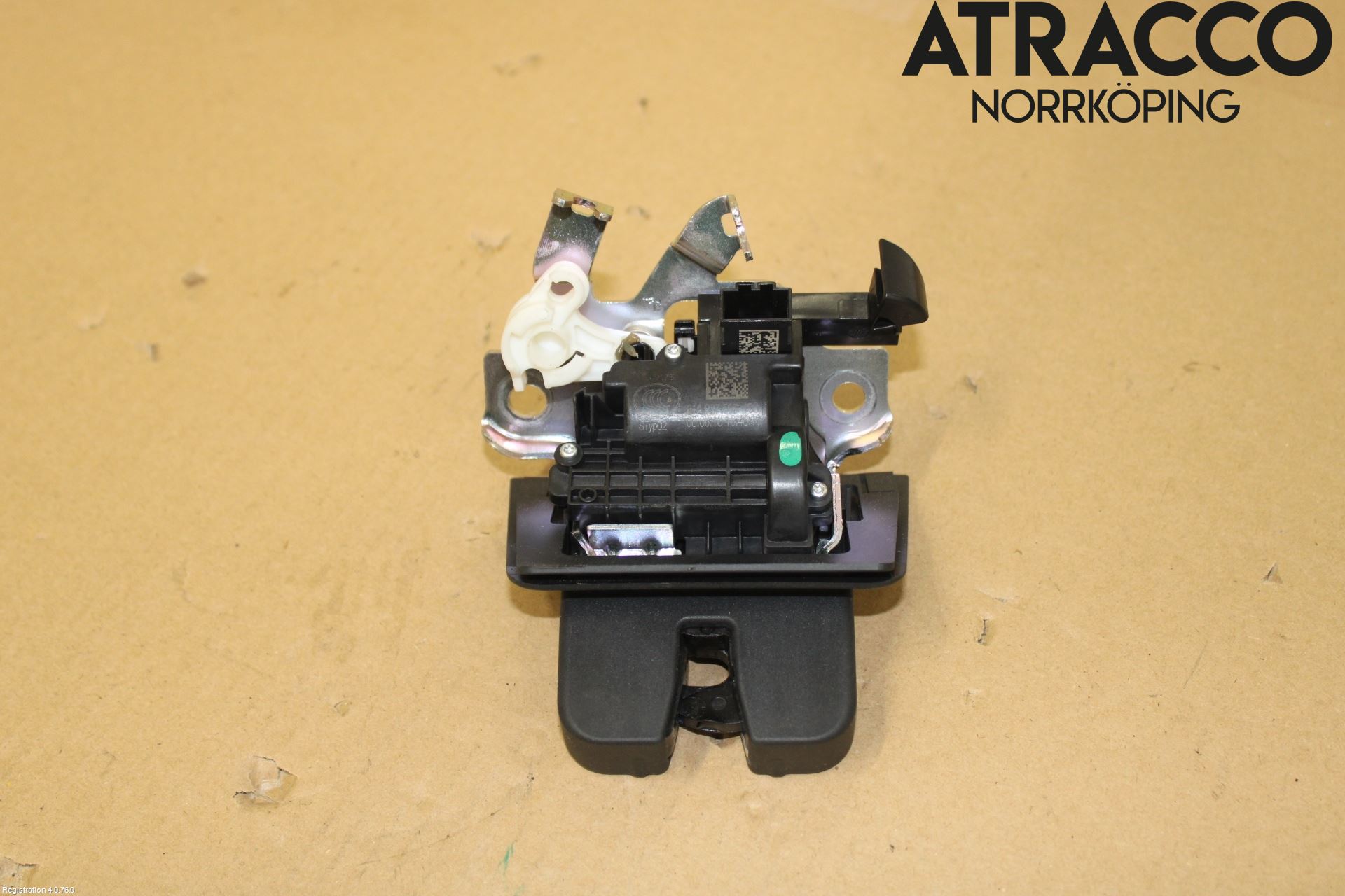 Audi Q2/SQ2 17- Låskista Baklucka