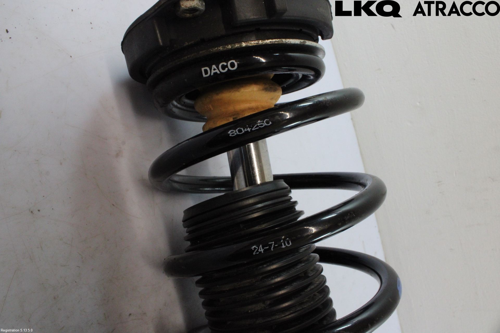 Volkswagen VW PASSAT 05-11 Fjäderben Fram Höger