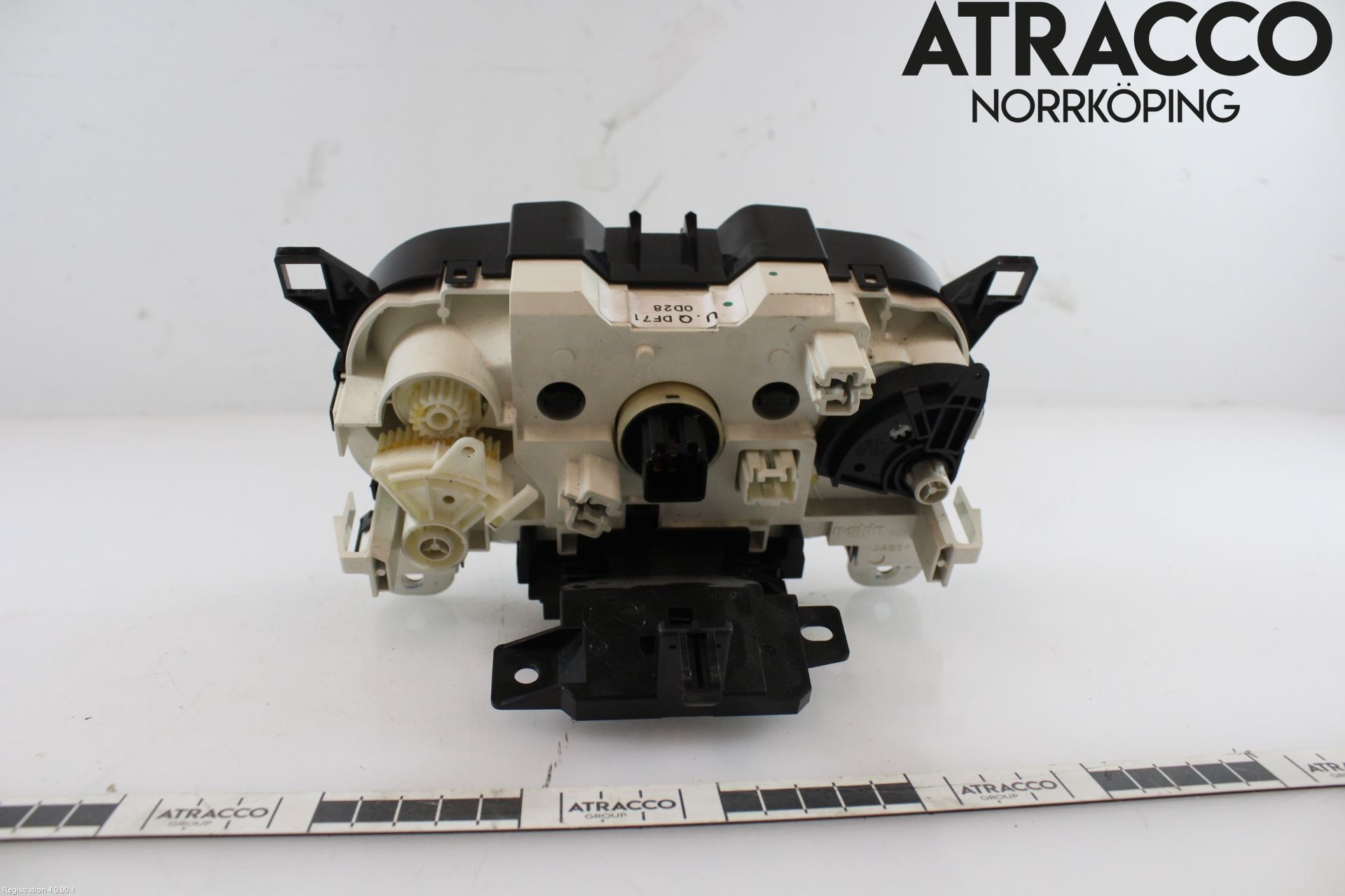 Mazda 2 (DE) 08-15 Värmereglage