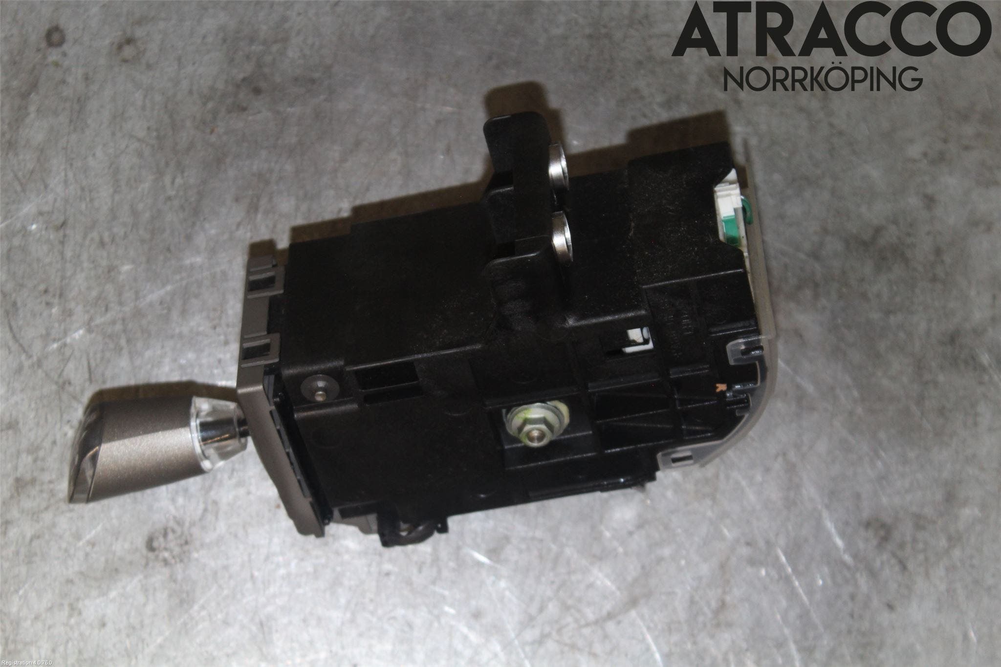 Toyota PRIUS NWH20 04-08 Växelspak