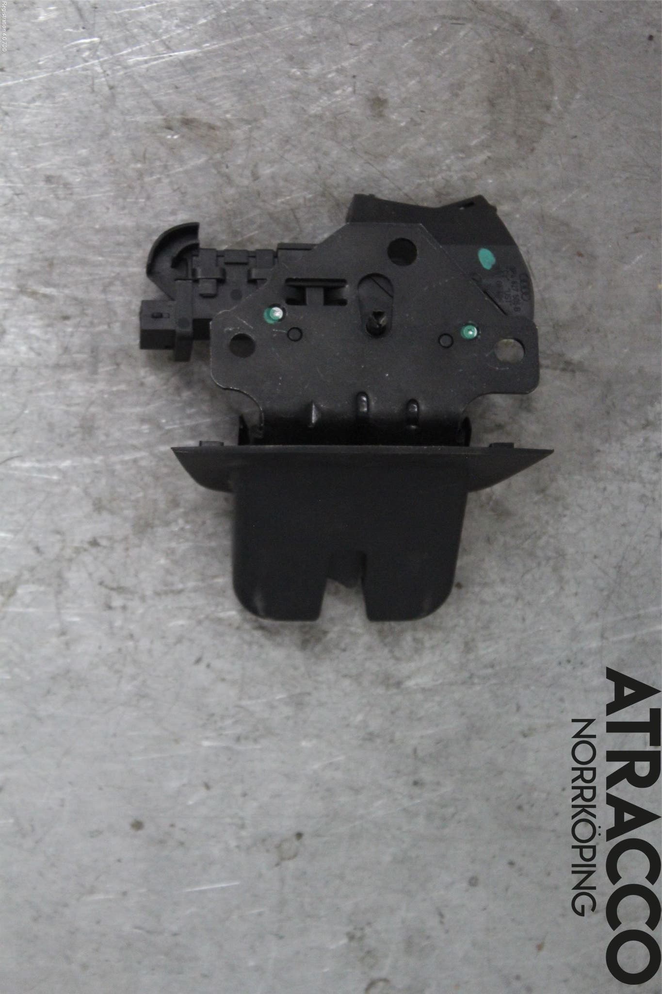 Audi A3/S3 05-13 Låskista Baklucka