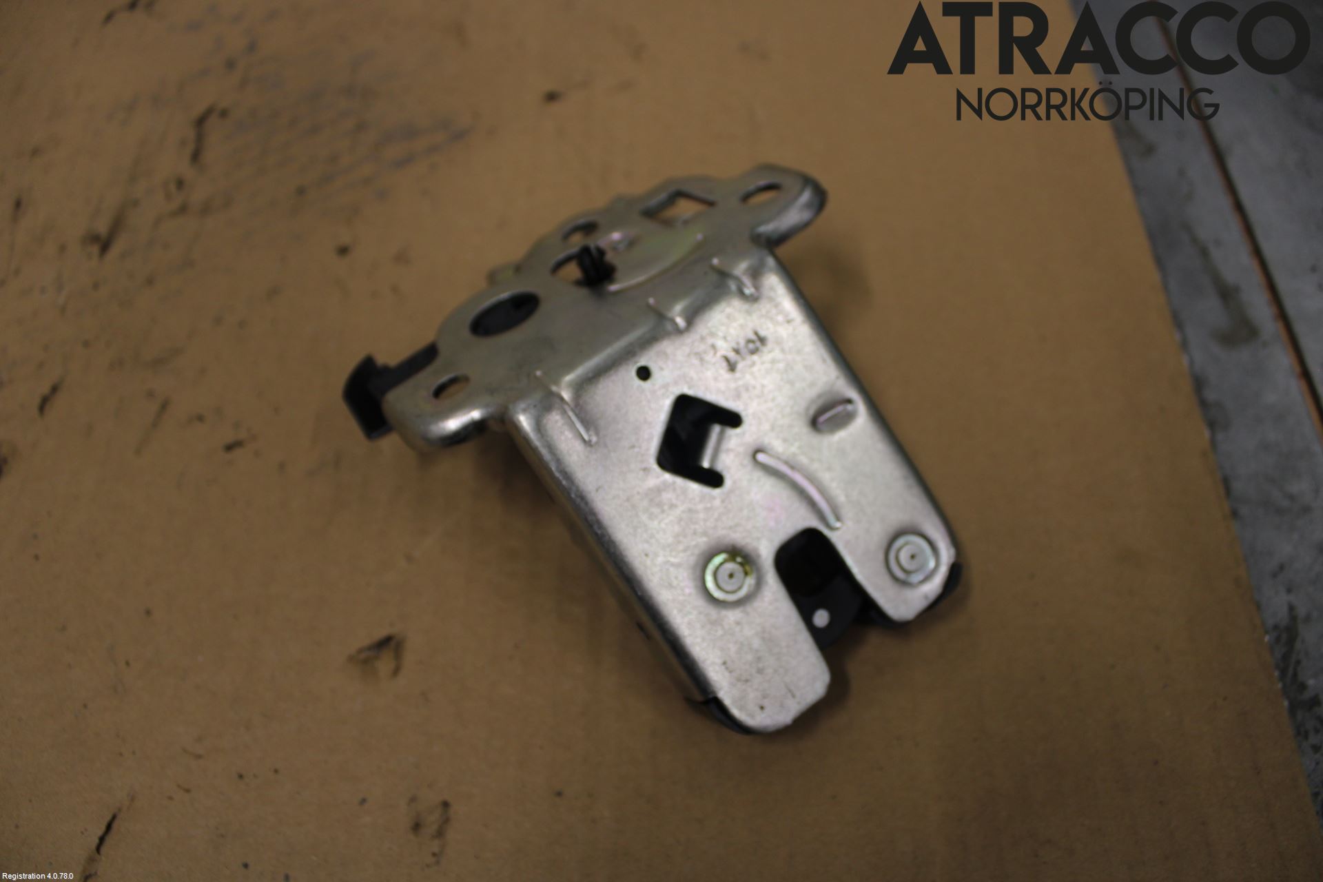 Audi A1/S1 11-18 Låskista Baklucka