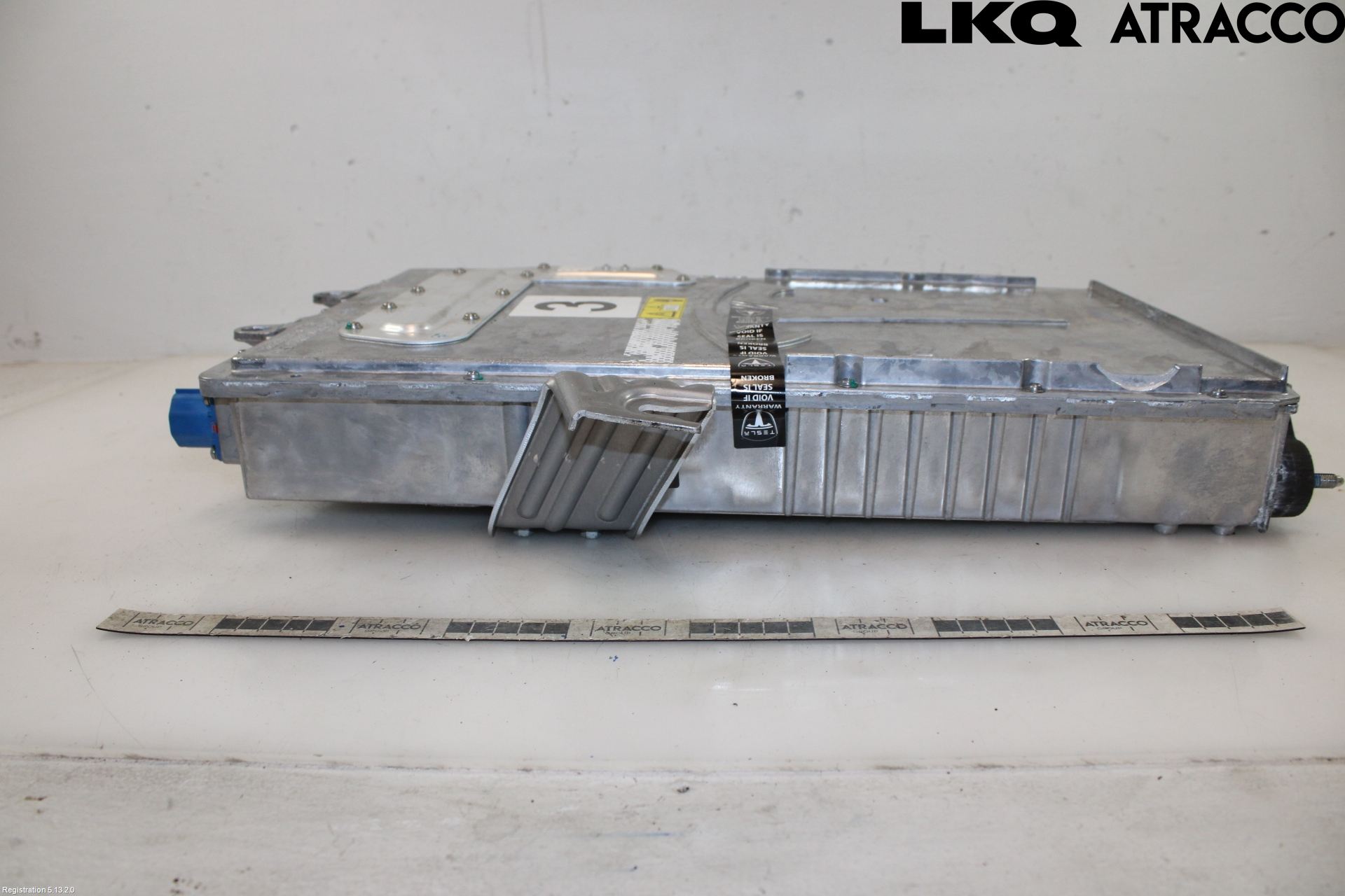 Tesla MODEL X 16- Batteriladdare Högspänning