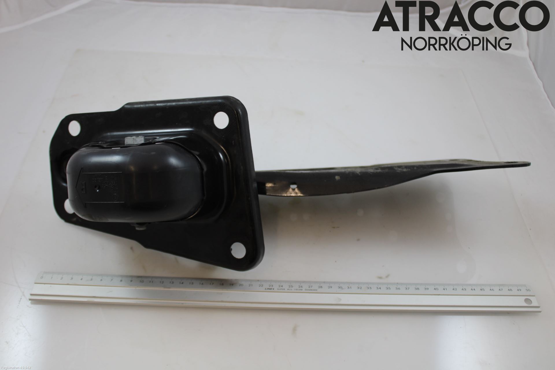 Audi A3/S3 8Y 21- Bärarm Bak Höger