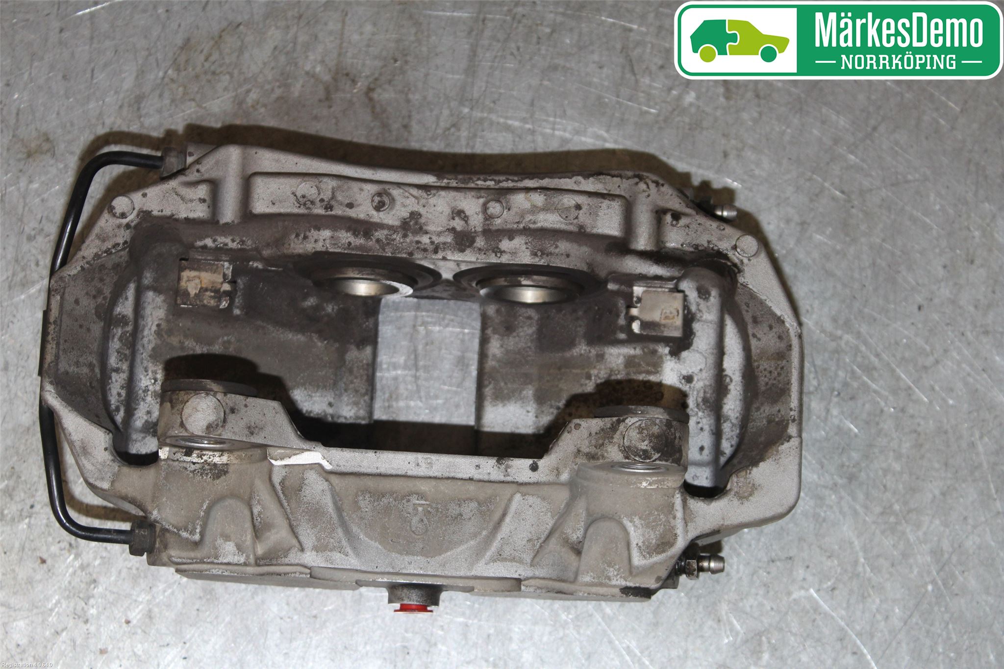 Audi A6 F2/C8 19- Bromsok Fram Höger