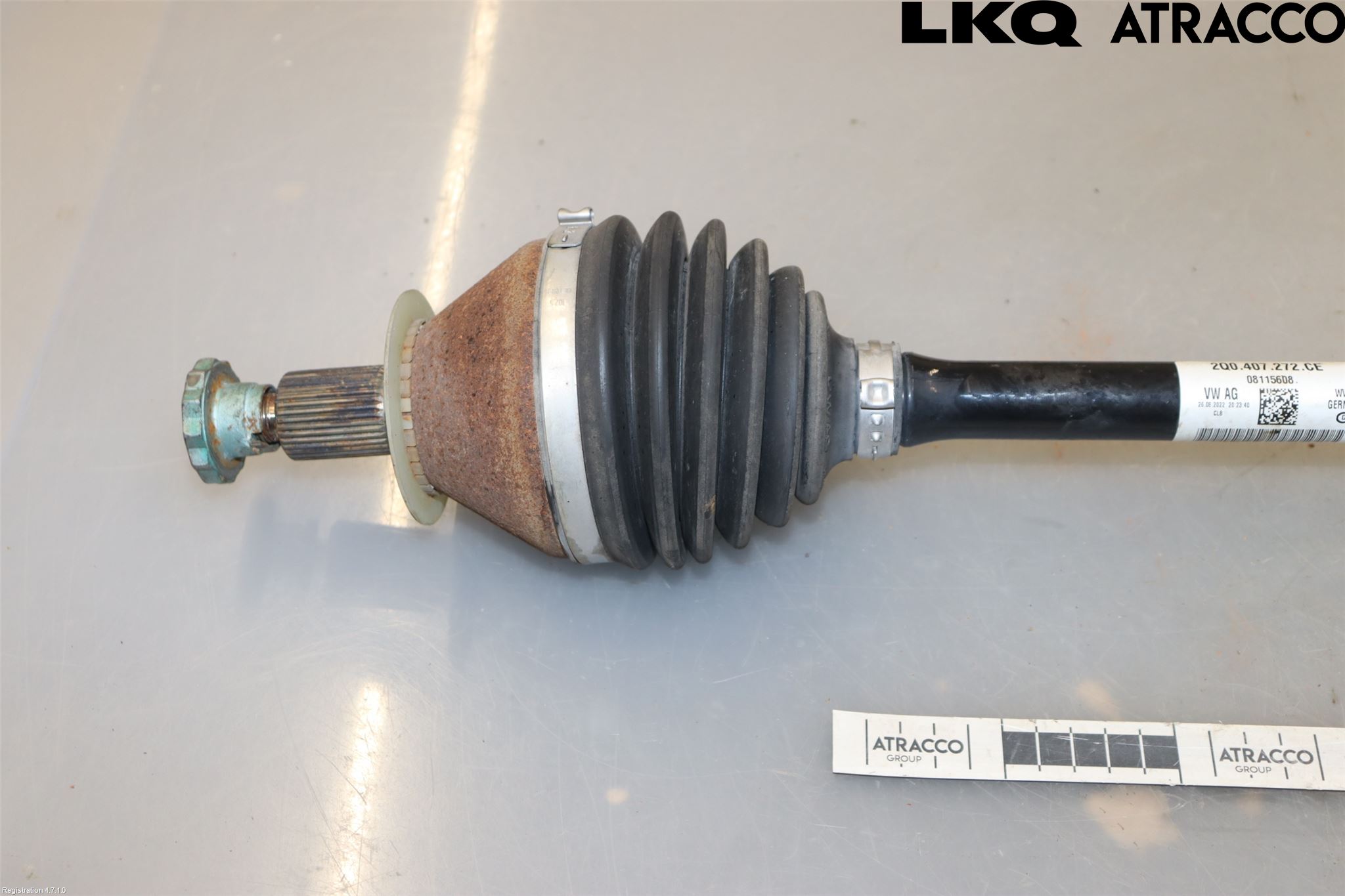 Skoda KAMIQ 20- Drivaxel Fram Höger