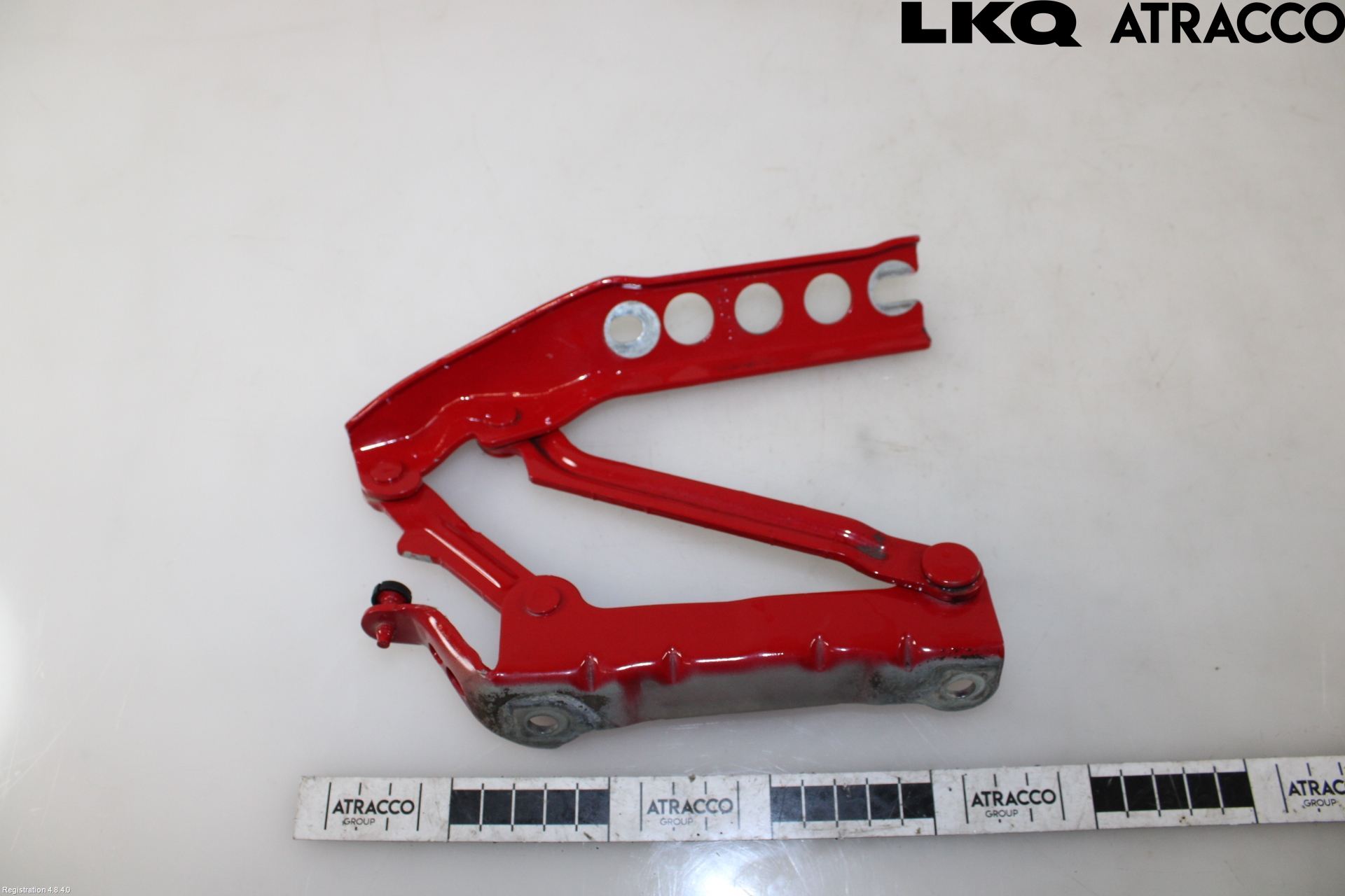Skoda FABIA 07-14 Huvgångjärn