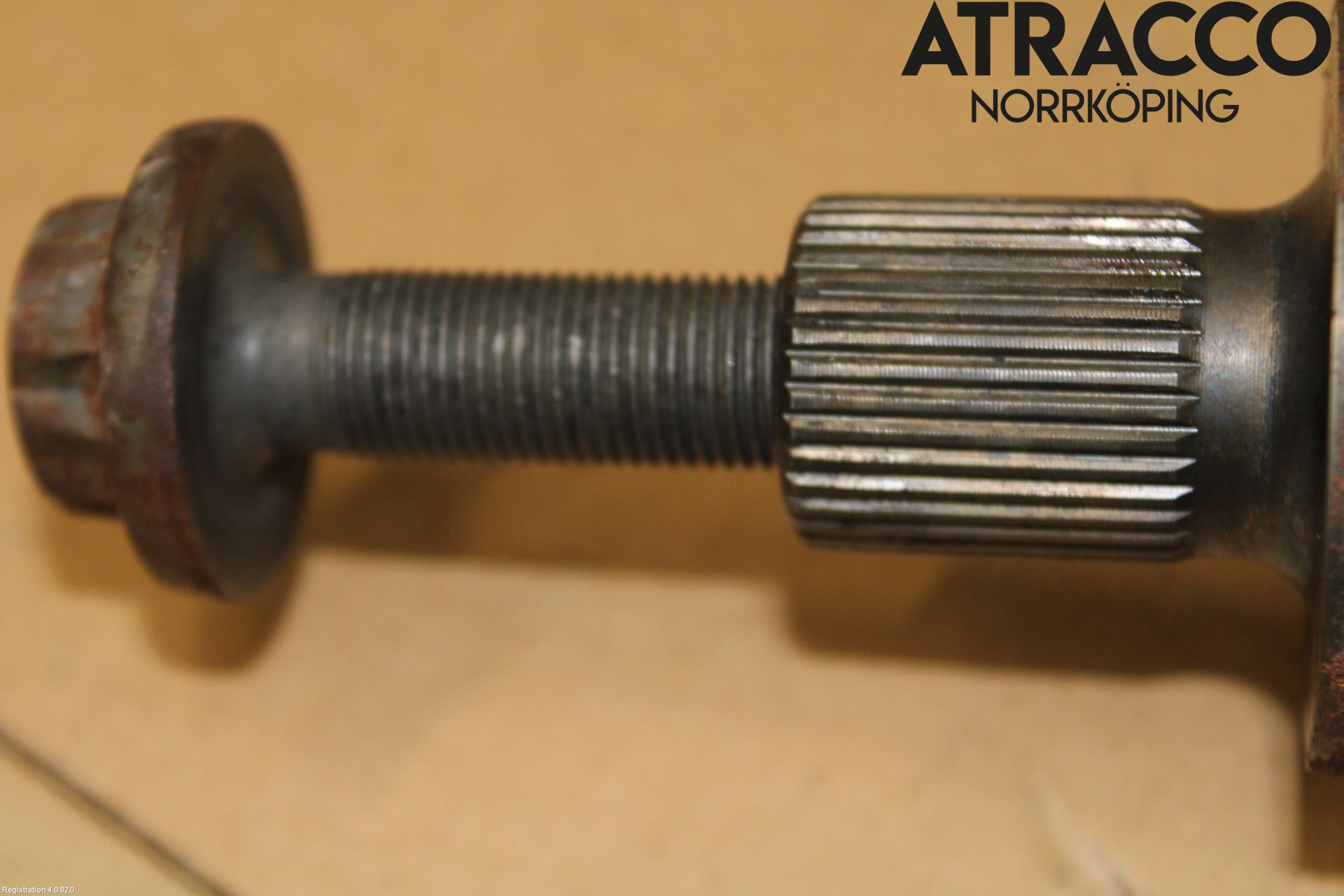 Volkswagen VW PASSAT 15-19 Drivaxel Fram Vänster