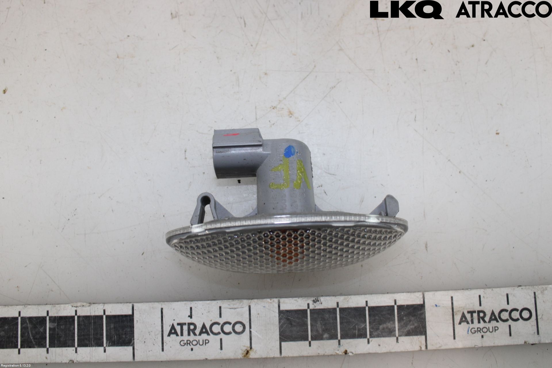 Toyota AURIS 10-12 Blinkers Sidoblinkers Vä