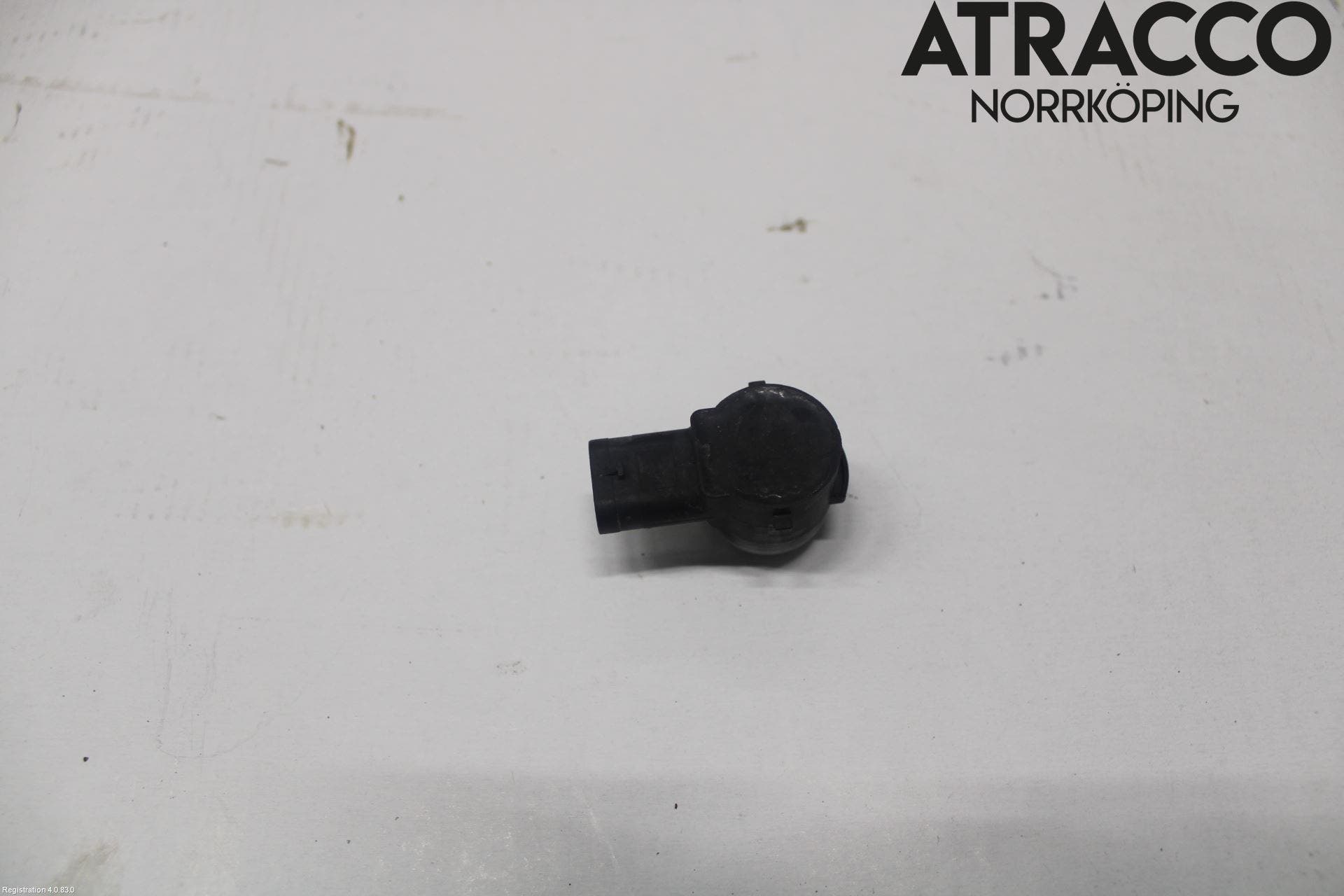 Mercedes-Benz MB VITO/V-KLASS (W640,W447,W448) 14- Parkeringshjälp Backsensor