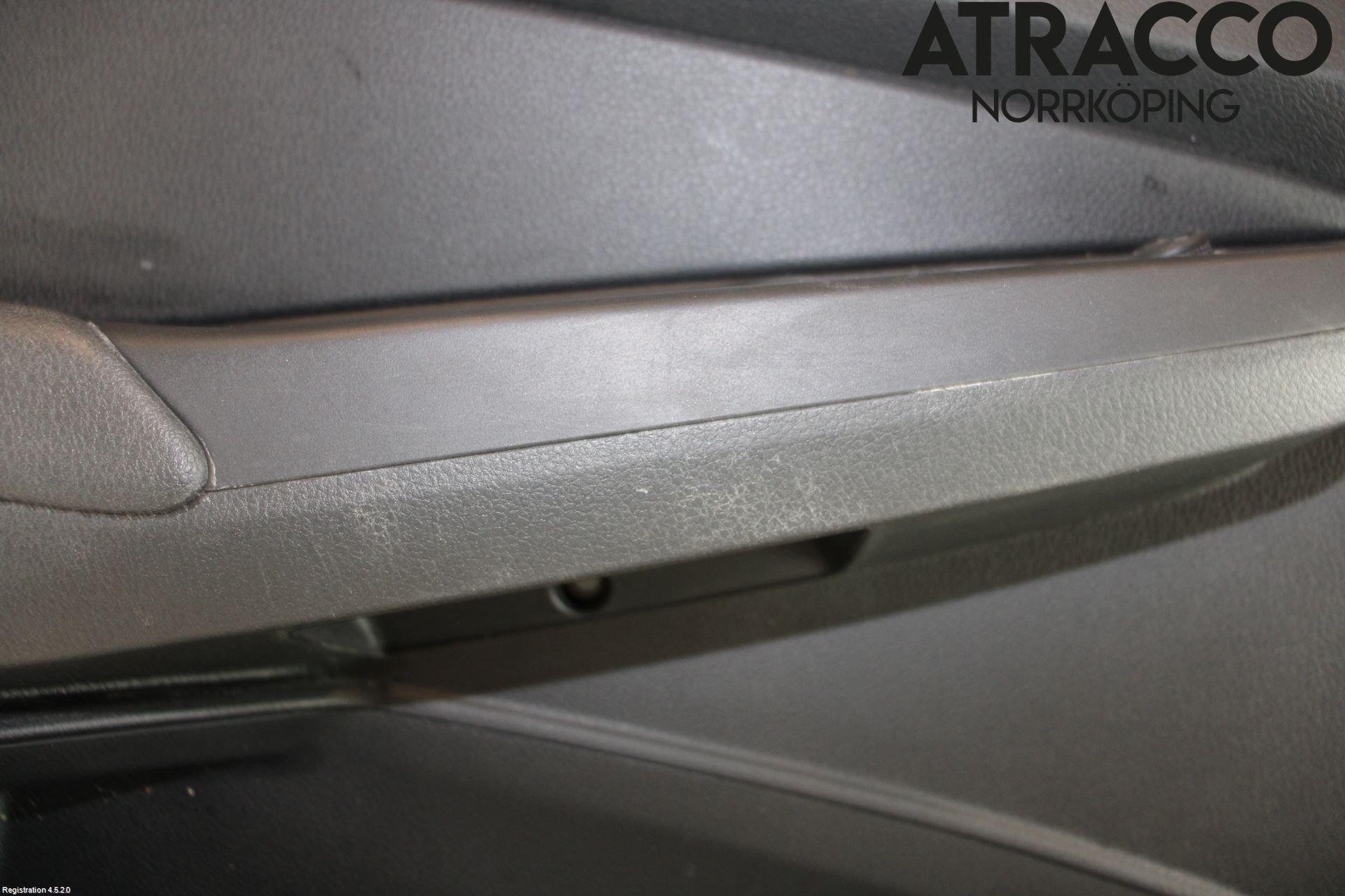 Volkswagen VW CADDY 21- Dörrklädsel Vä