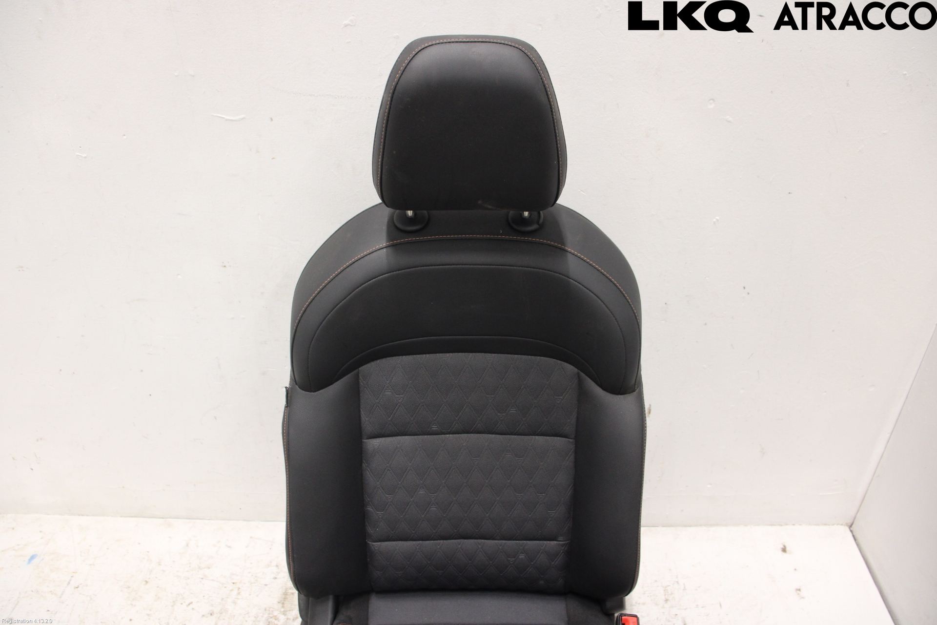 MG 3 HYBRID+ 25- Inredning Stol Fram Hö