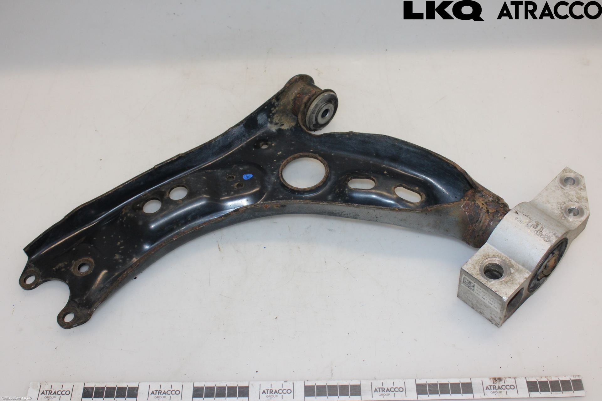 Skoda OCTAVIA (1Z) 05-13 Bärarm Fram Undre Hö