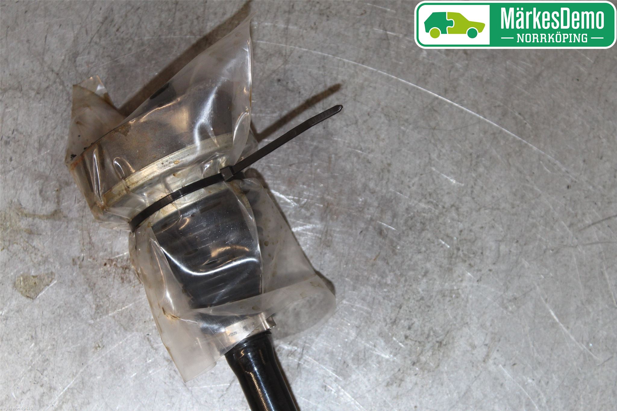 Audi A3/S3 8V 13-20 Drivaxel Fram Höger