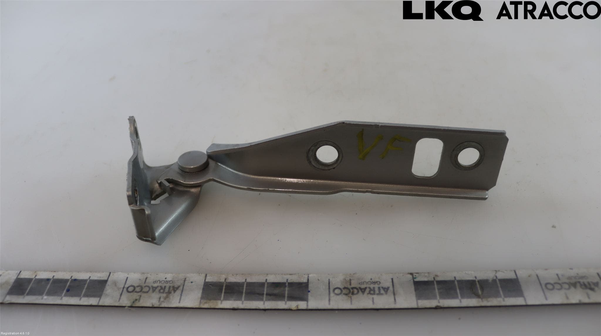 Volkswagen VW GOLF IV 98-06 Huvgångjärn