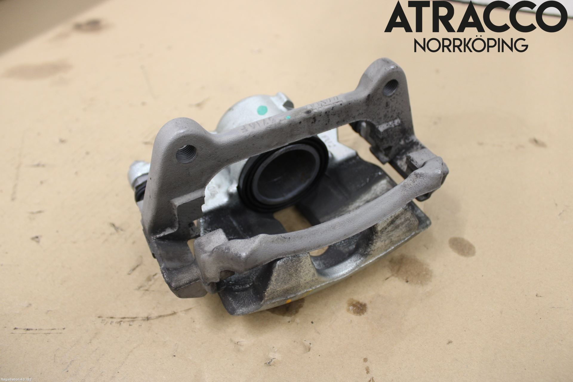 Volkswagen VW ARTEON 17- Bromsok Fram Vänster