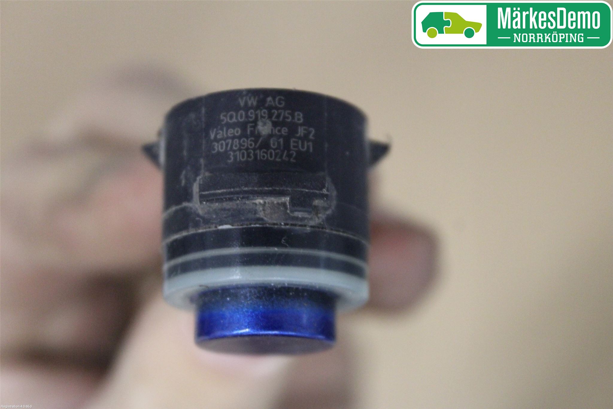 Skoda OCTAVIA (5E) 13-20 Parkeringshjälp Frontsensor