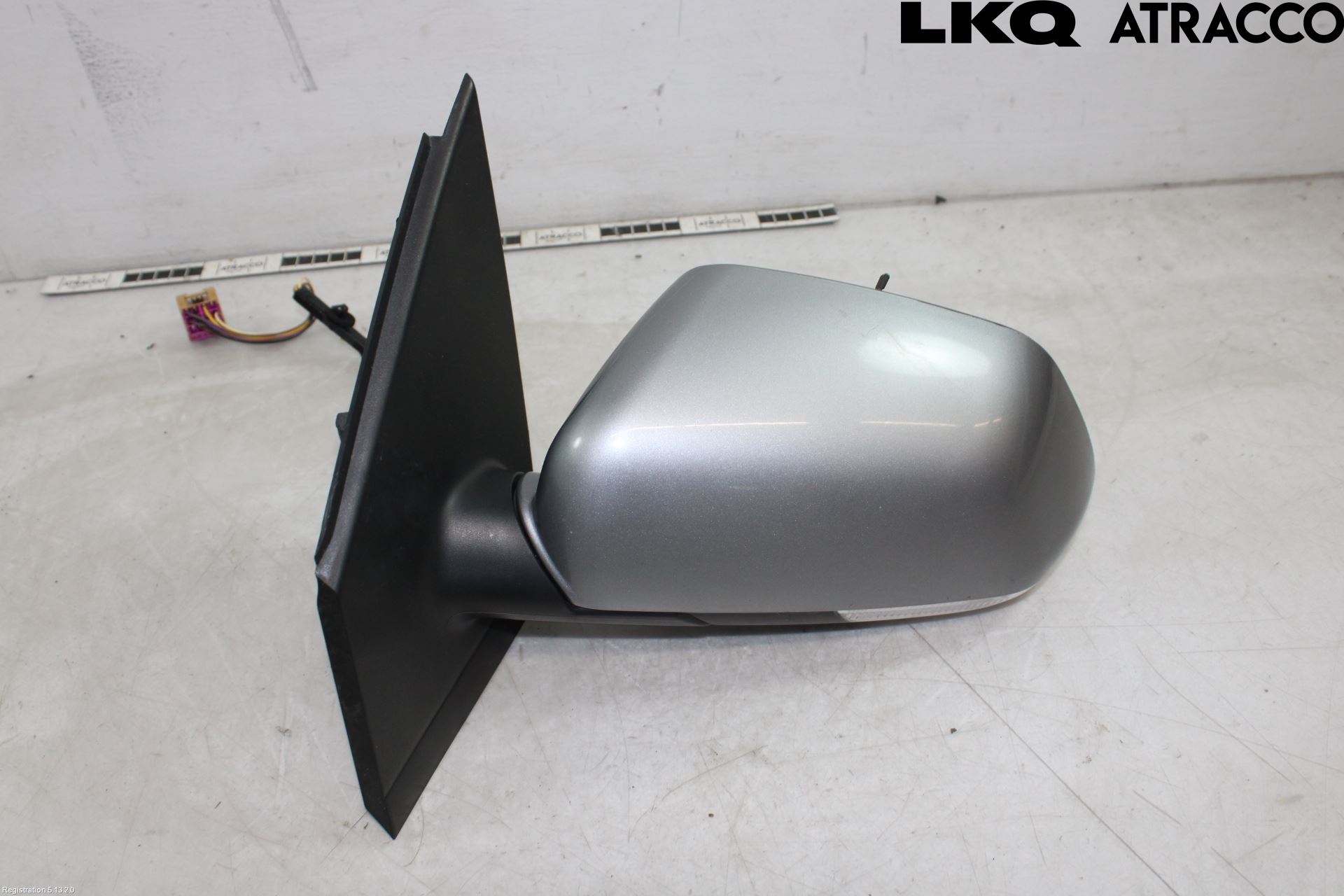 Volkswagen VW POLO 05-09 Spegel Yttre El Vä