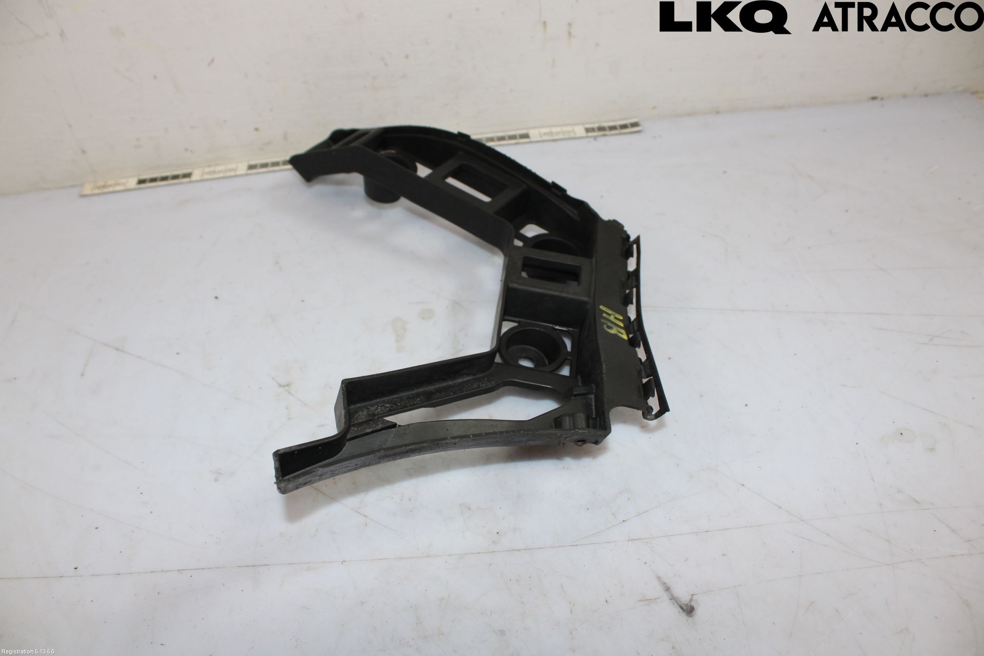 Volkswagen VW GOLF VI 09-13 Stötfångarfäste Bak Hö