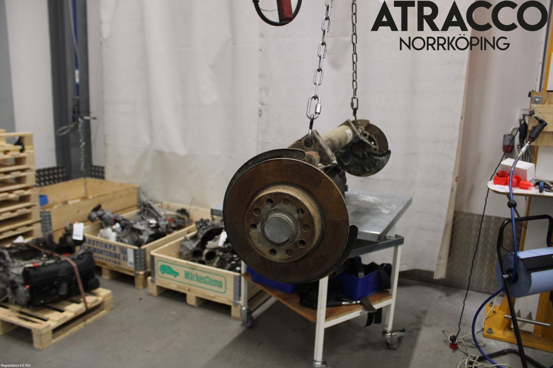 Volkswagen VW CADDY 11-15 Bakaxel