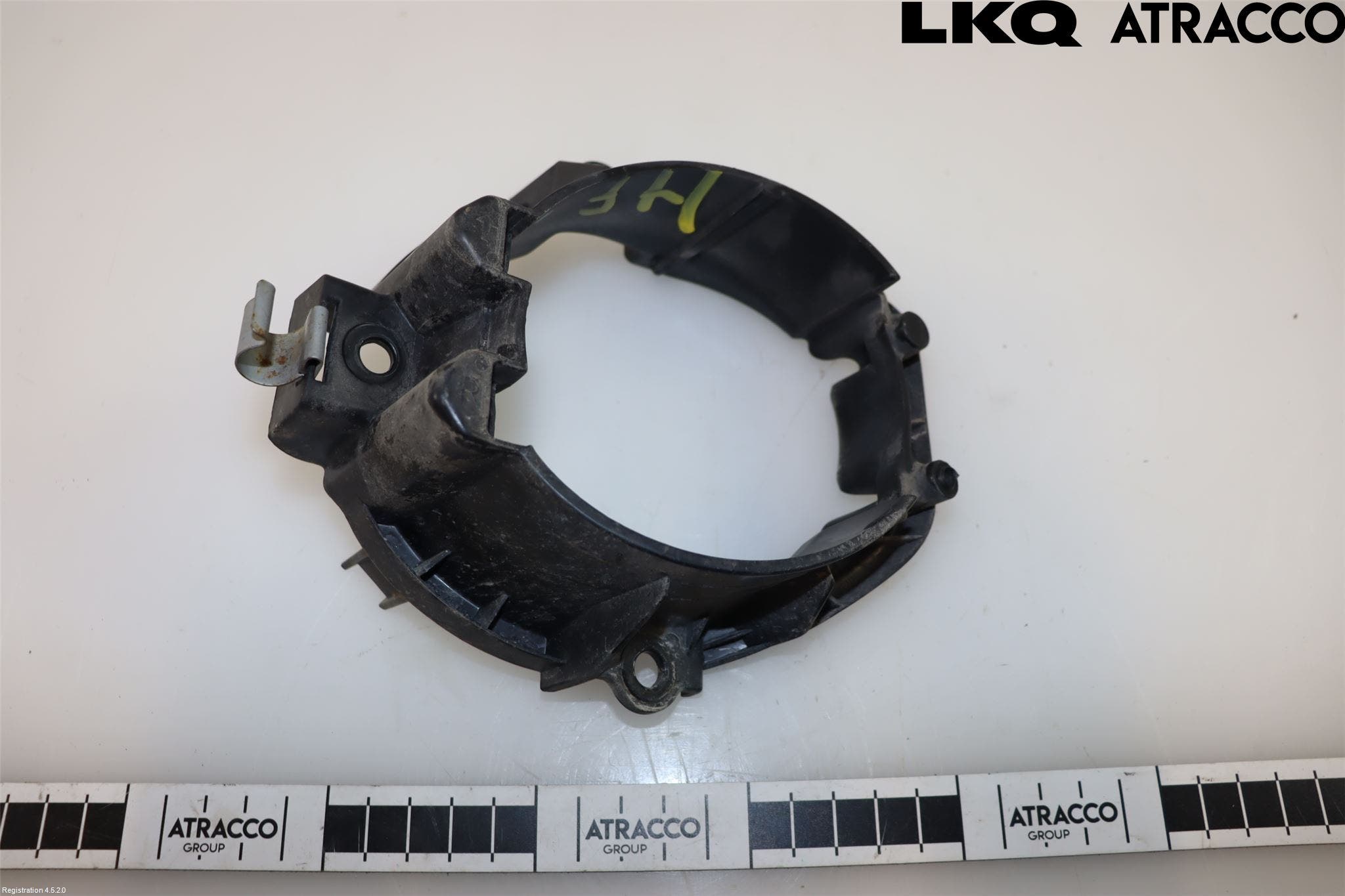 Toyota RAV 4 06-12 Dimljussarg Fram