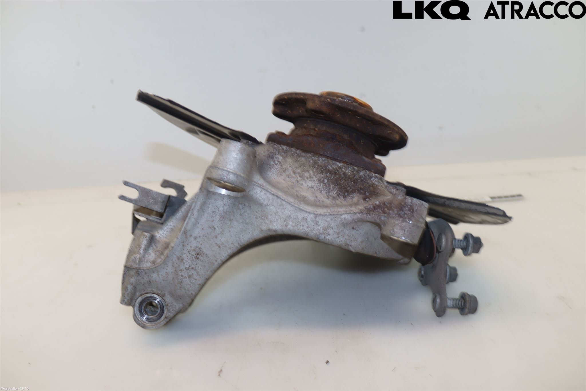 Volkswagen VW ID.4 21- Styrspindel Lagerhus Hö