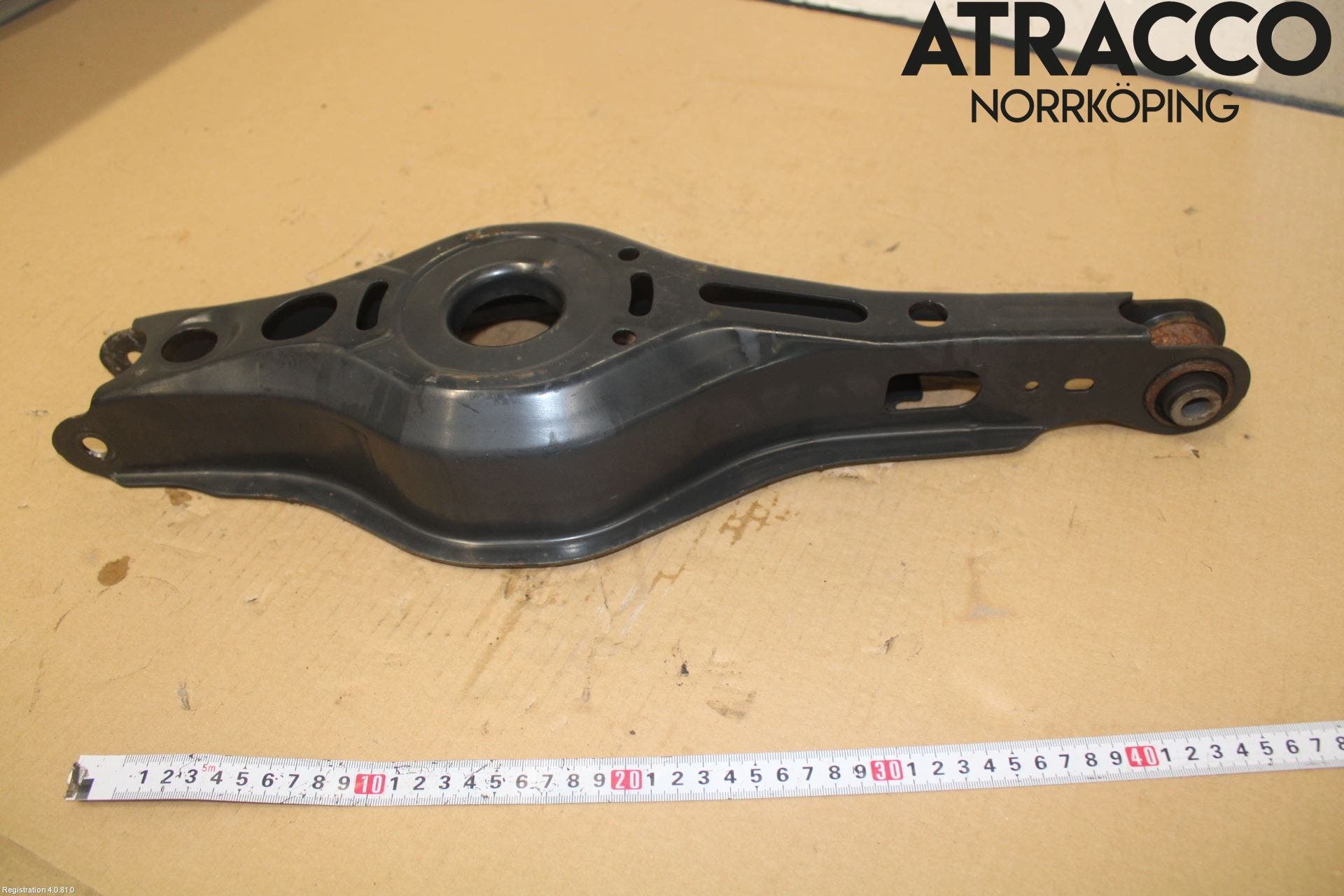 Toyota COROLLA 19- Bärarm Bak Höger