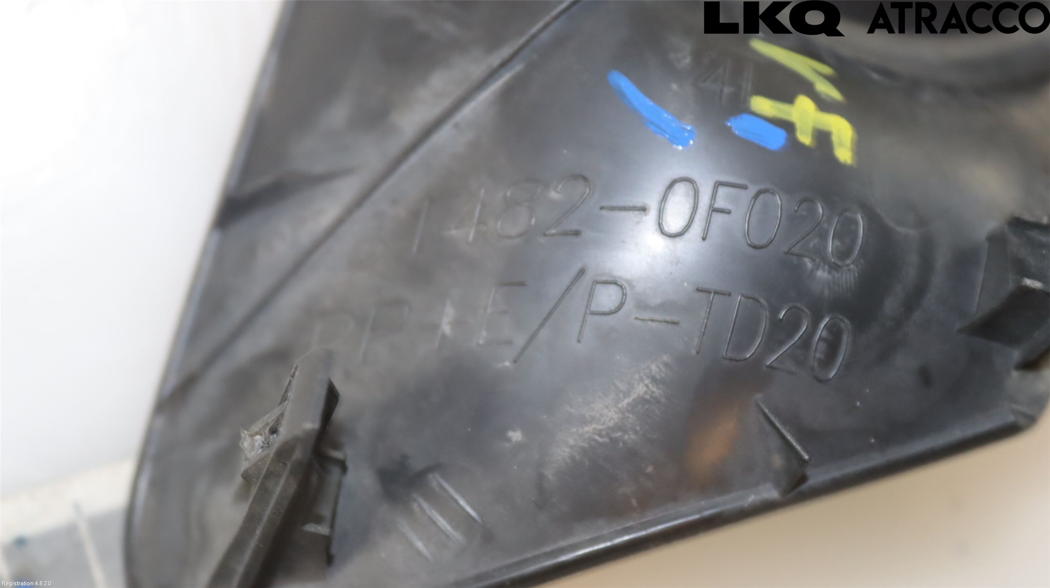 Toyota VERSO 09-18 Dimljussarg Fram