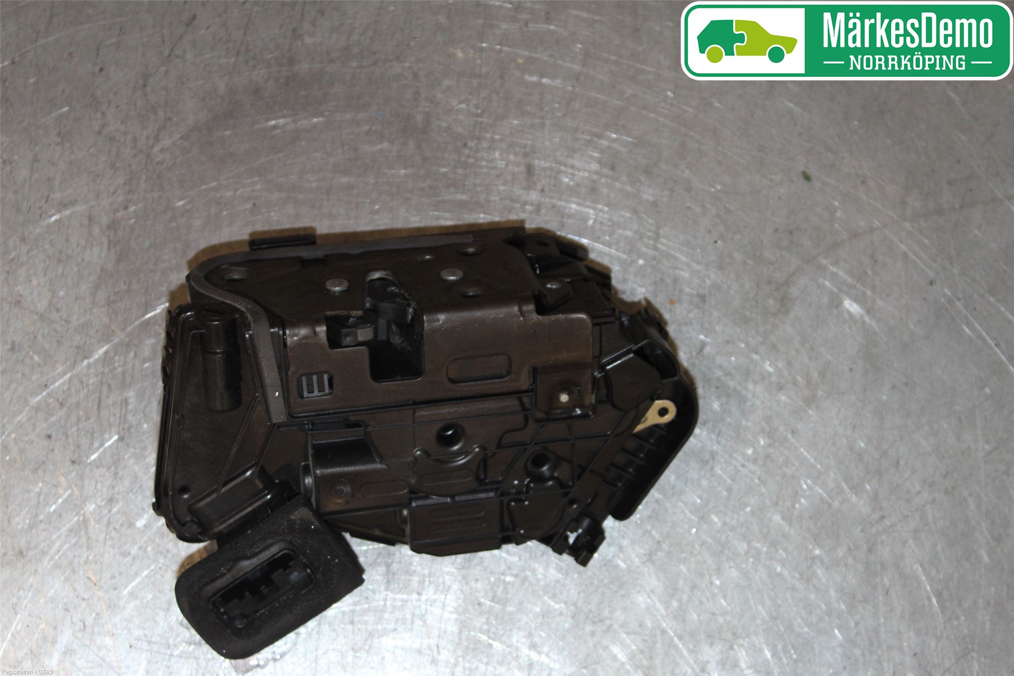 Skoda FABIA 15-21 Låskista-Dörrlås