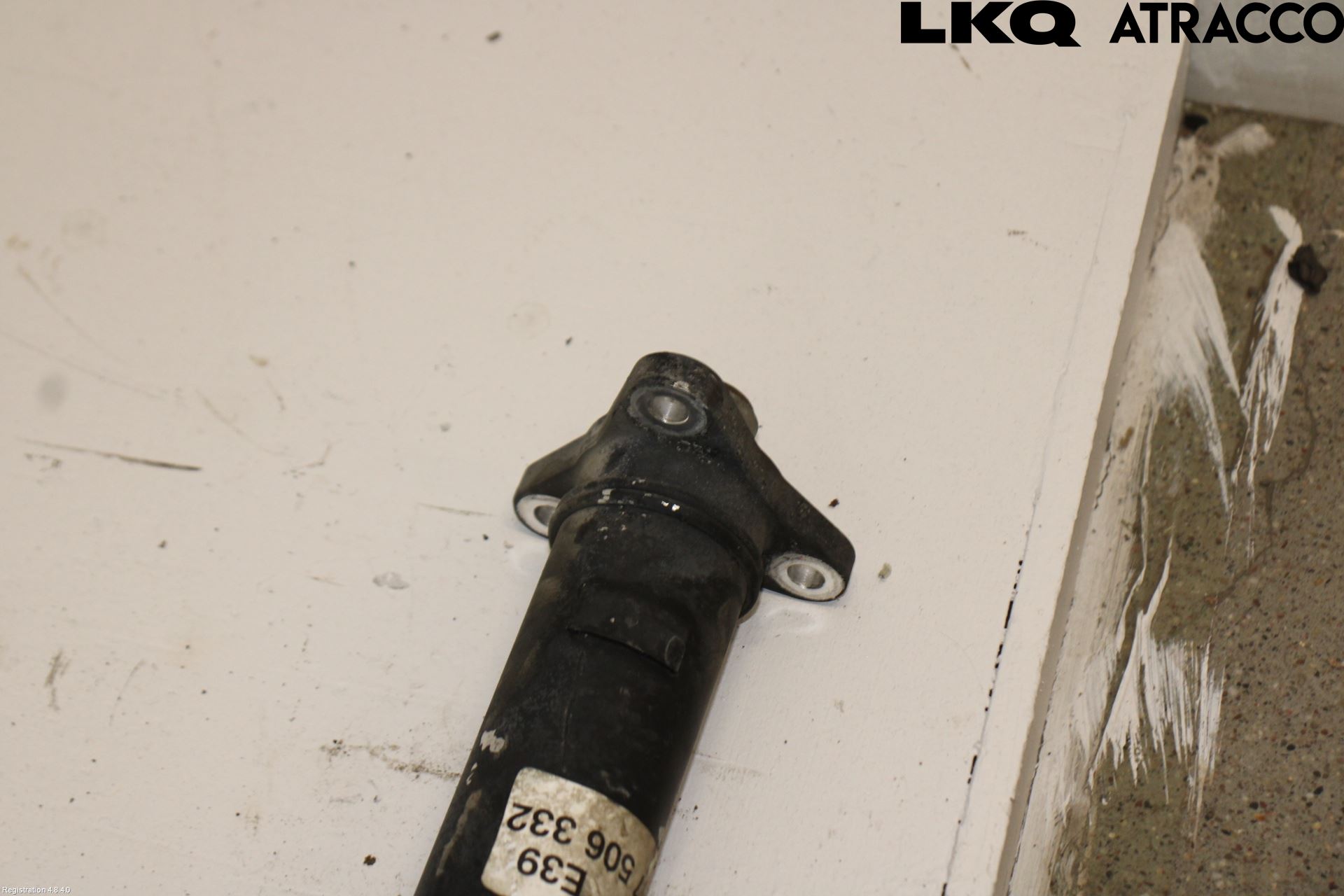 BMW 5 E39 95-04 Mellanaxel Komp