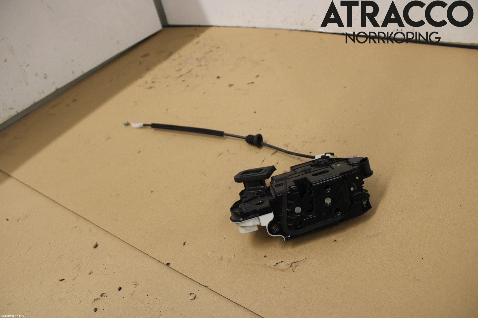 Skoda YETI Låskista-Dörrlås