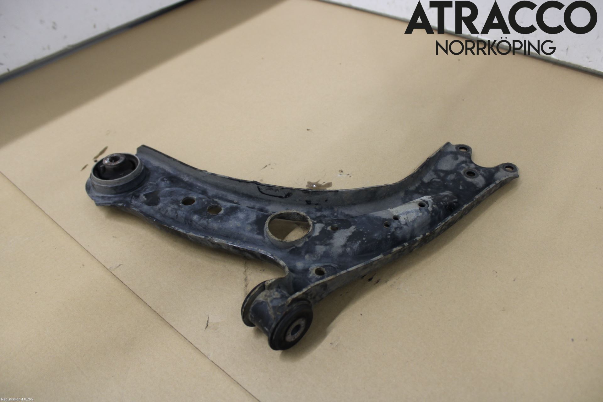 Volkswagen VW GOLF / E-GOLF VII 13-20 Bärarm Fram Undre Hö