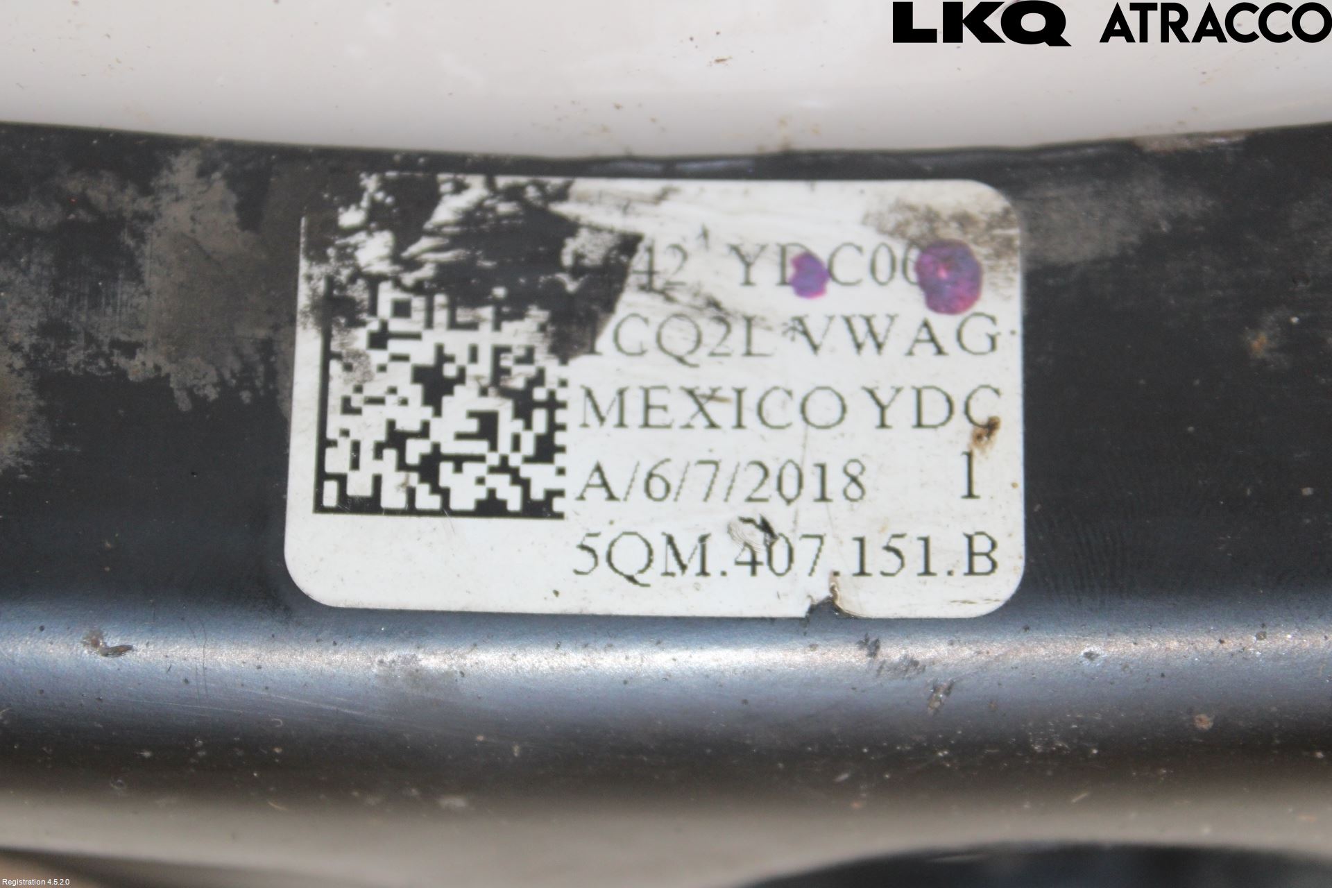 Volkswagen VW JETTA VI 11- Bärarm Fram Undre Vä