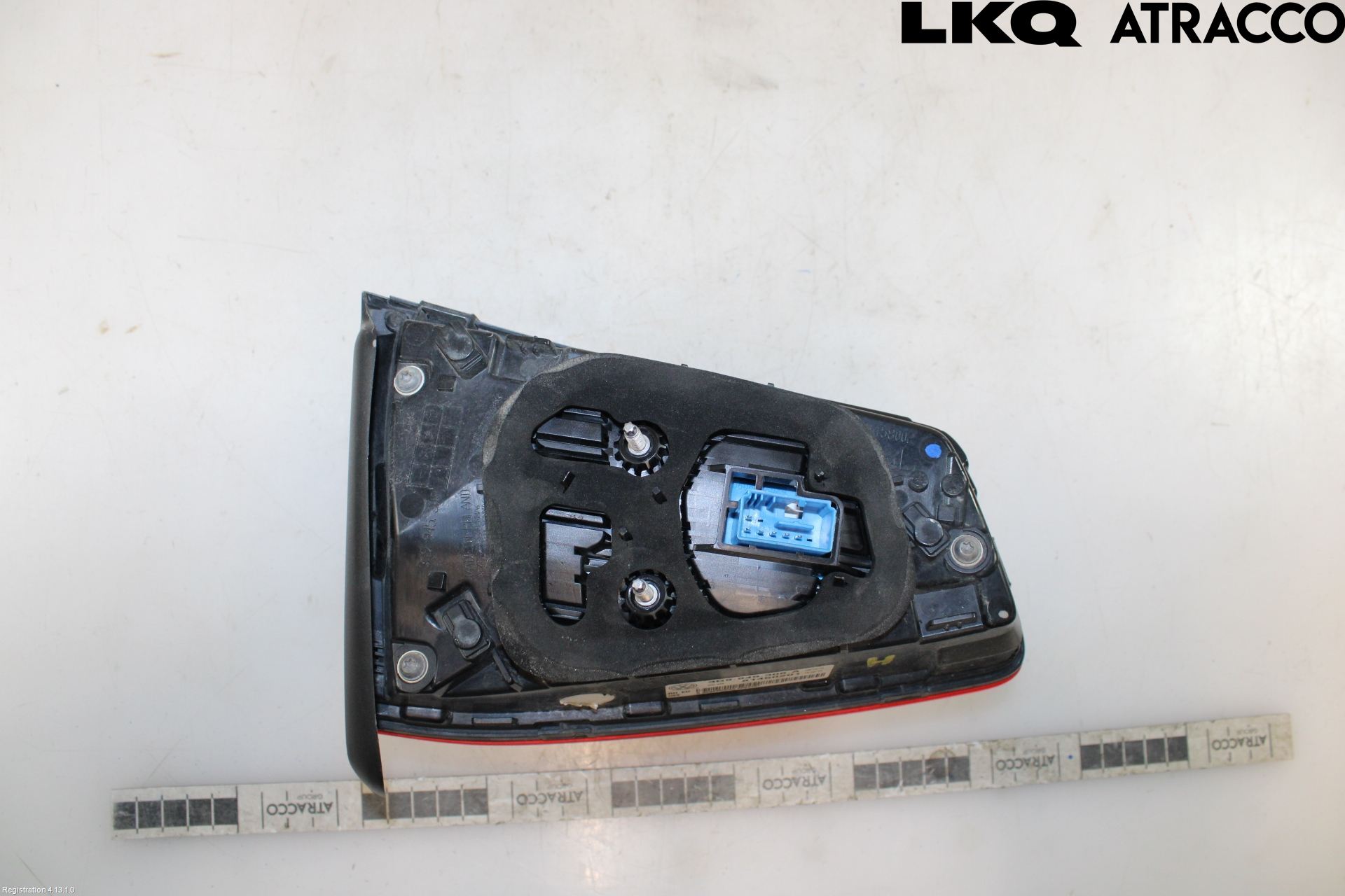 Volkswagen VW PASSAT 15-19 Bakljus Lucka Hö