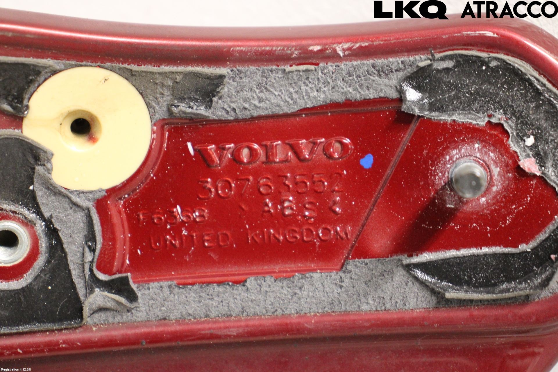 Volvo XC70 08-13 Spoiler Baklucka
