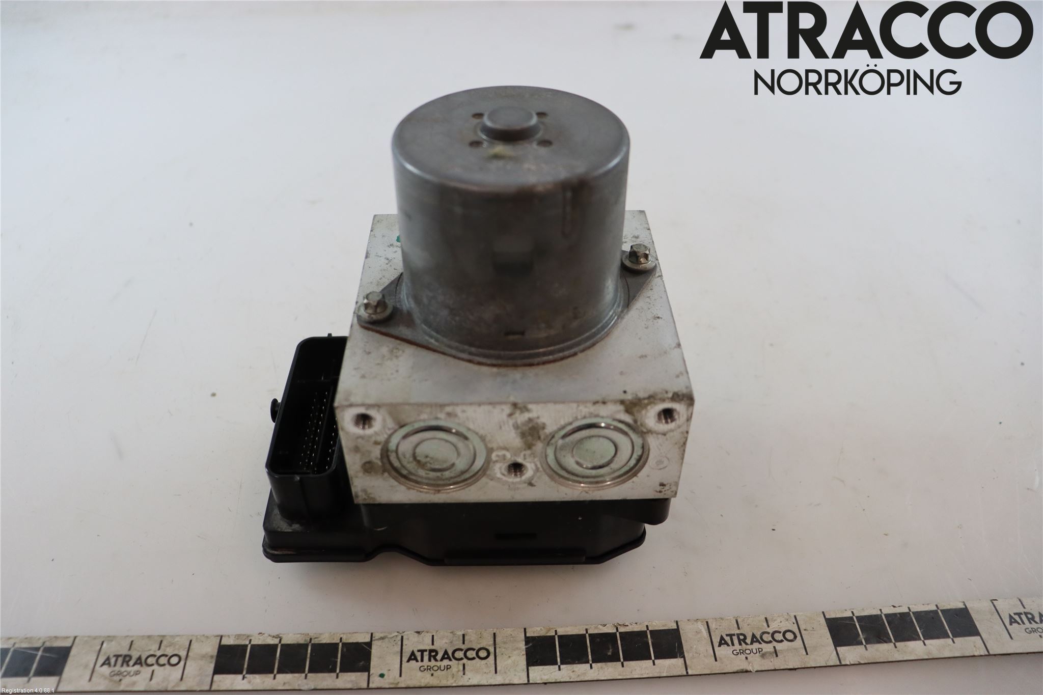 Volkswagen VW PASSAT 11-14 Abs Hydraulaggregat