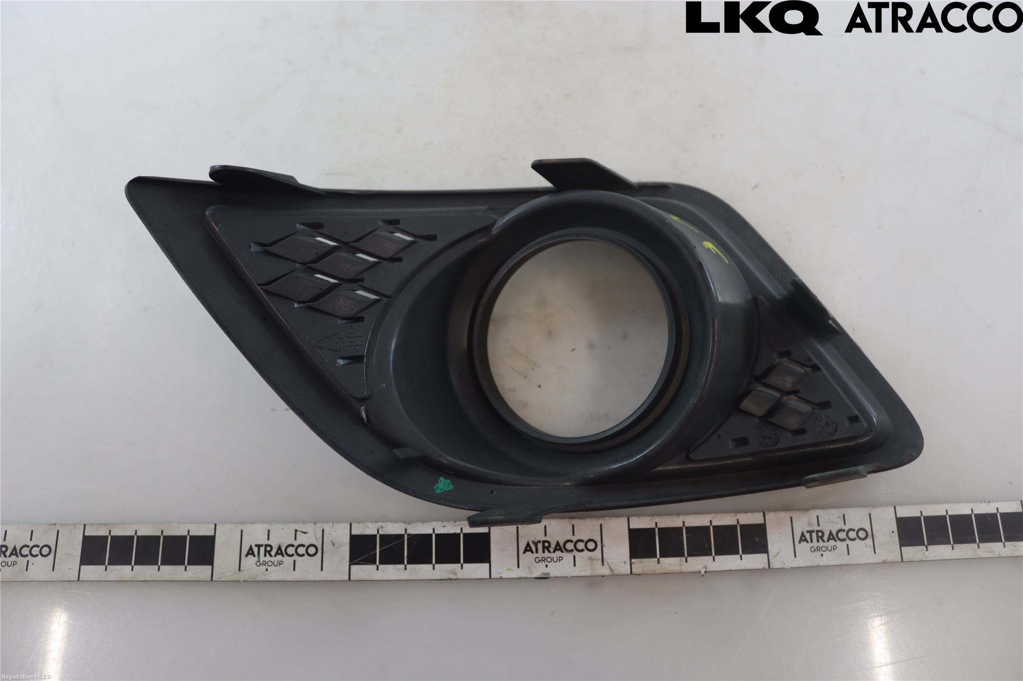 Ford FIESTA 06-08 Dimljussarg Fram