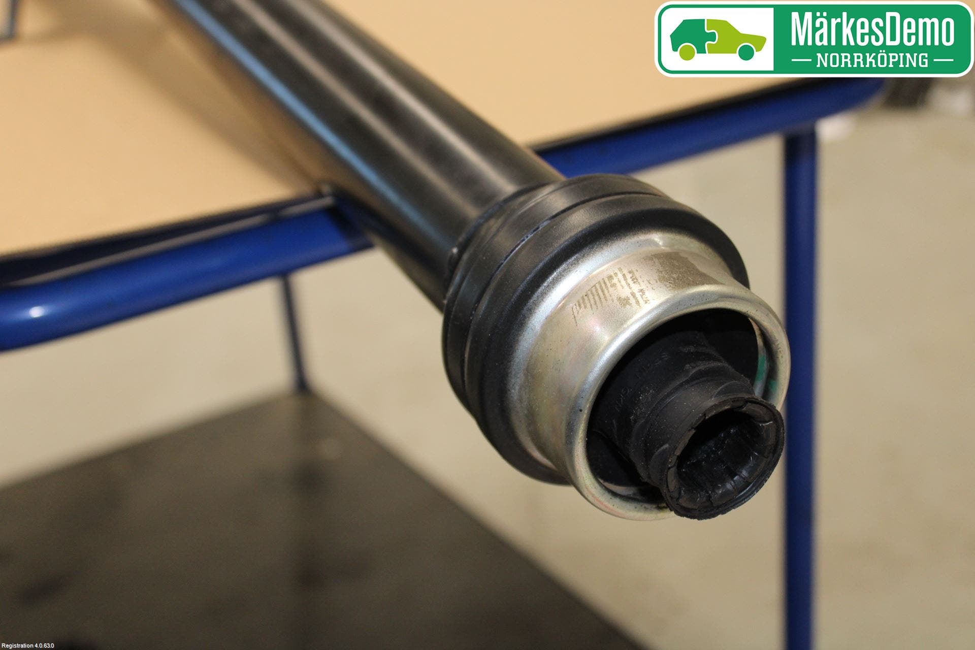 Audi A4/S4 B9 20- Mellanaxel Komp