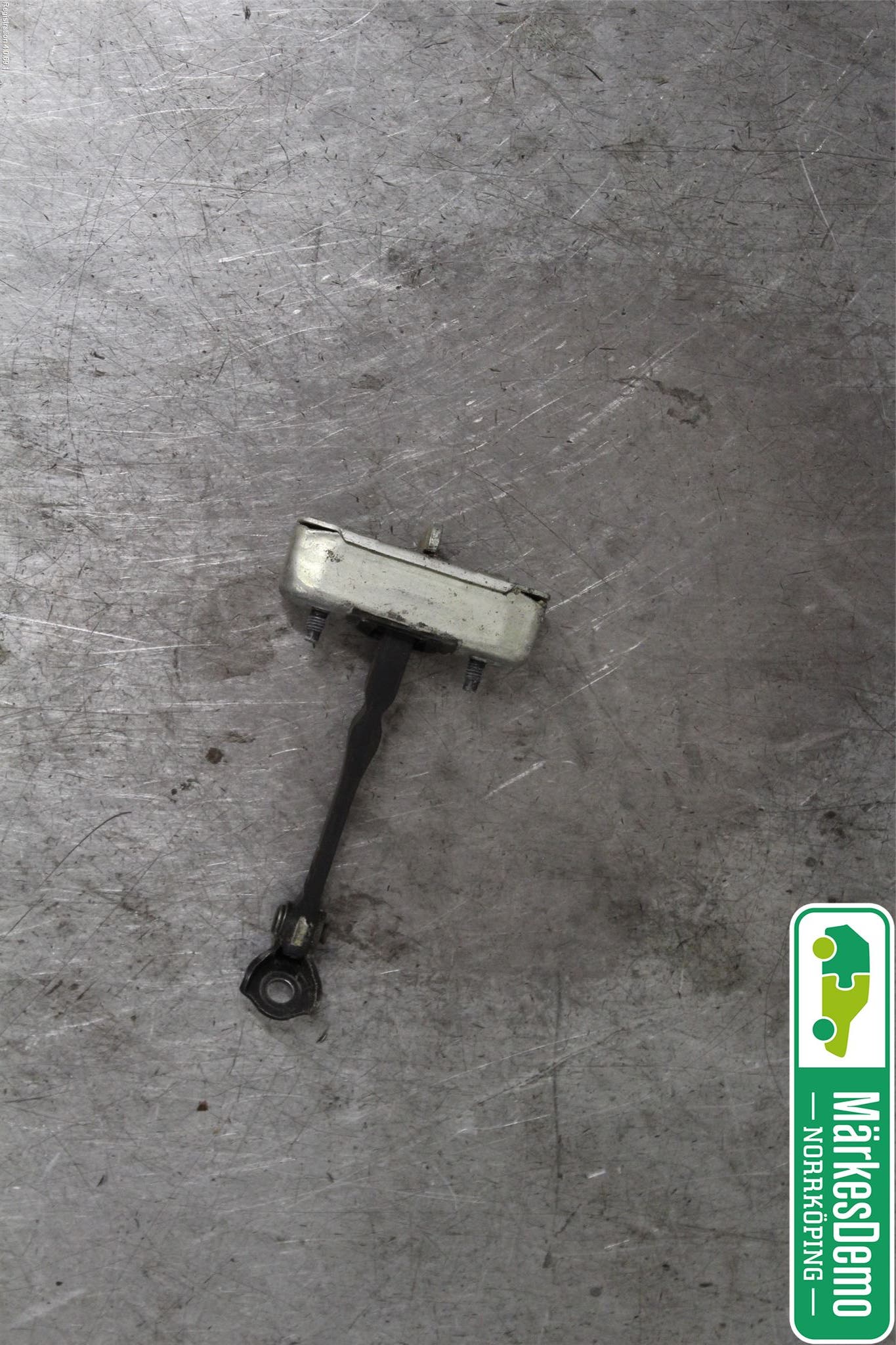 Toyota AURIS 10-12 Dörrstopp