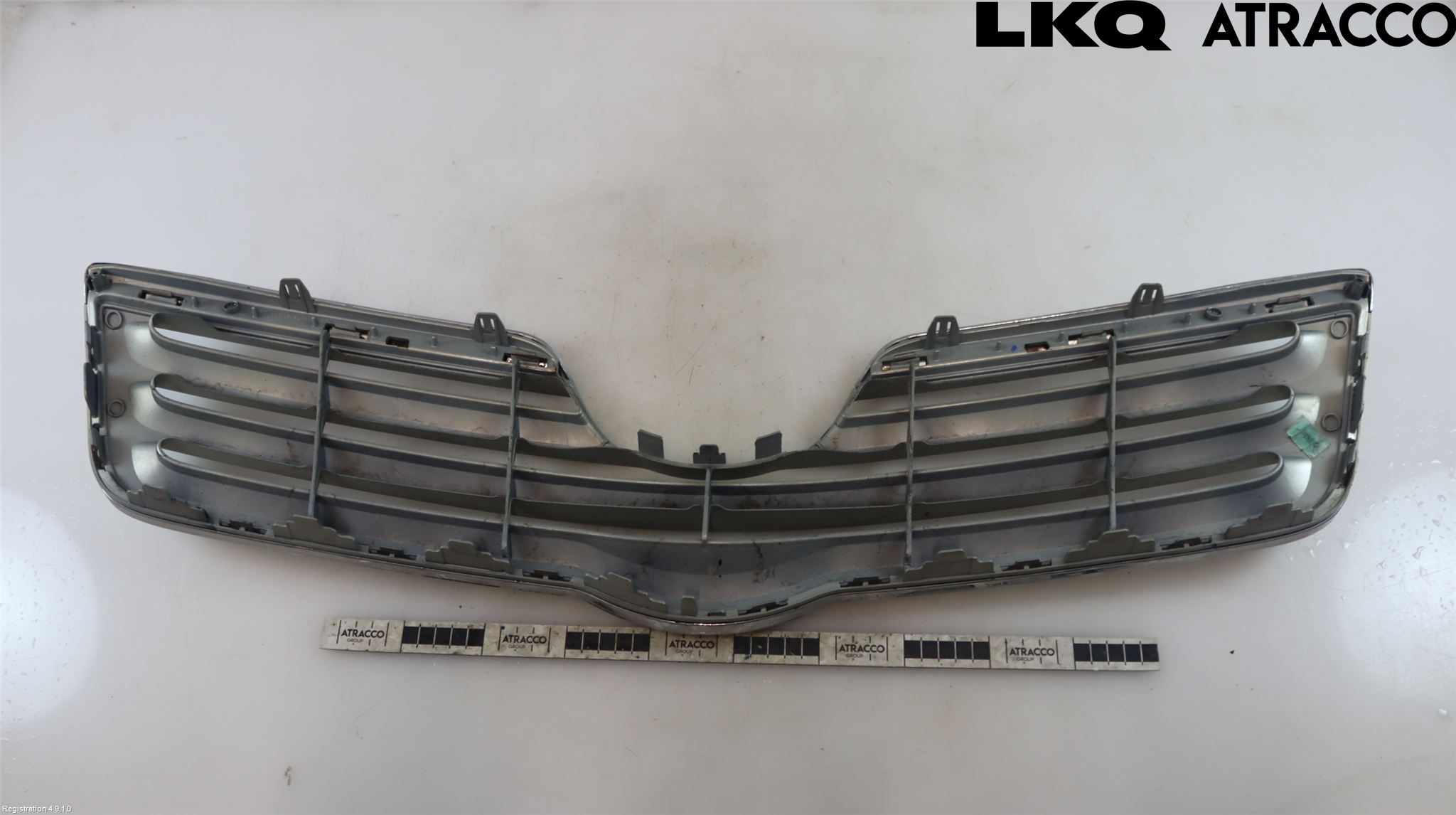 Toyota AVENSIS 07-08 Grill Komp