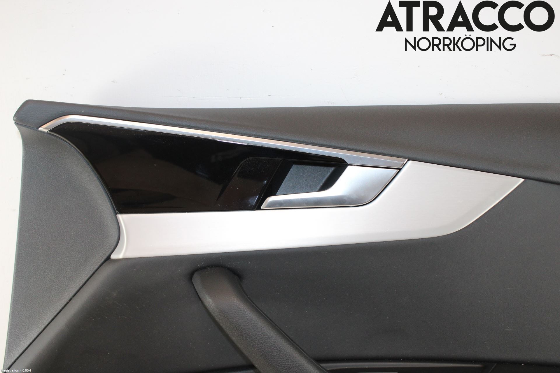 Audi A4/S4 B9 20- Dörrklädsel Hö