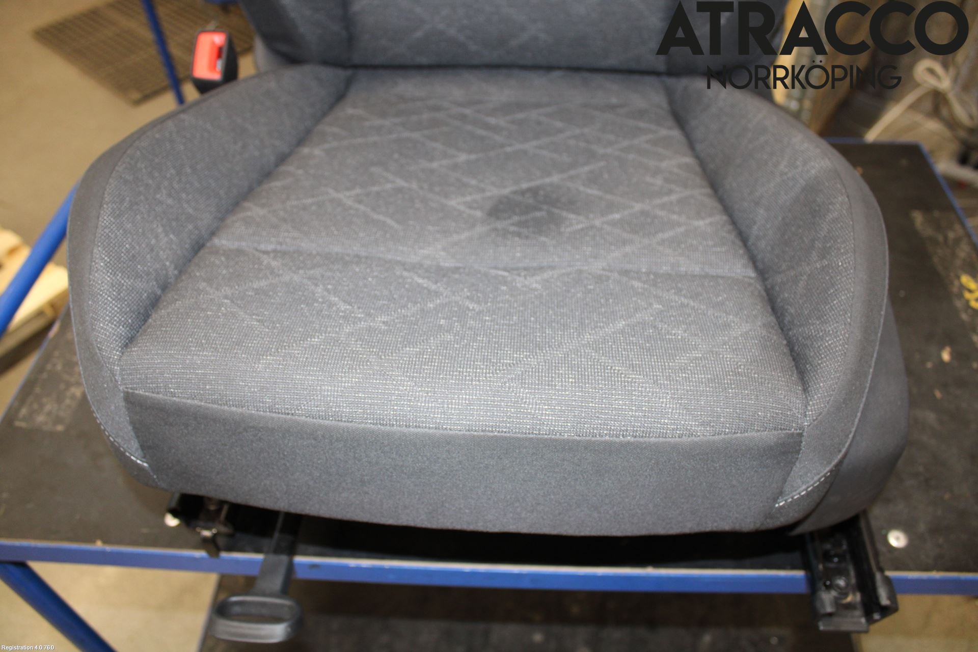 Volkswagen VW GOLF / E-GOLF VIII 20- Inredning Stol Fram Vä