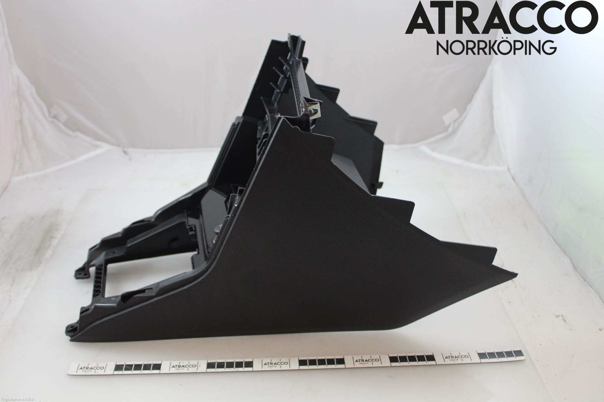Volkswagen VW T-ROC 18- Instrumentkonsoll Mitt